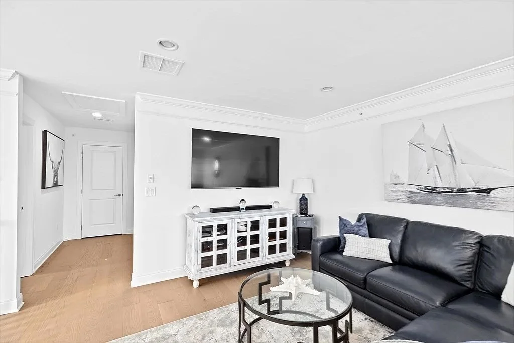 seaside tv loft.jpeg