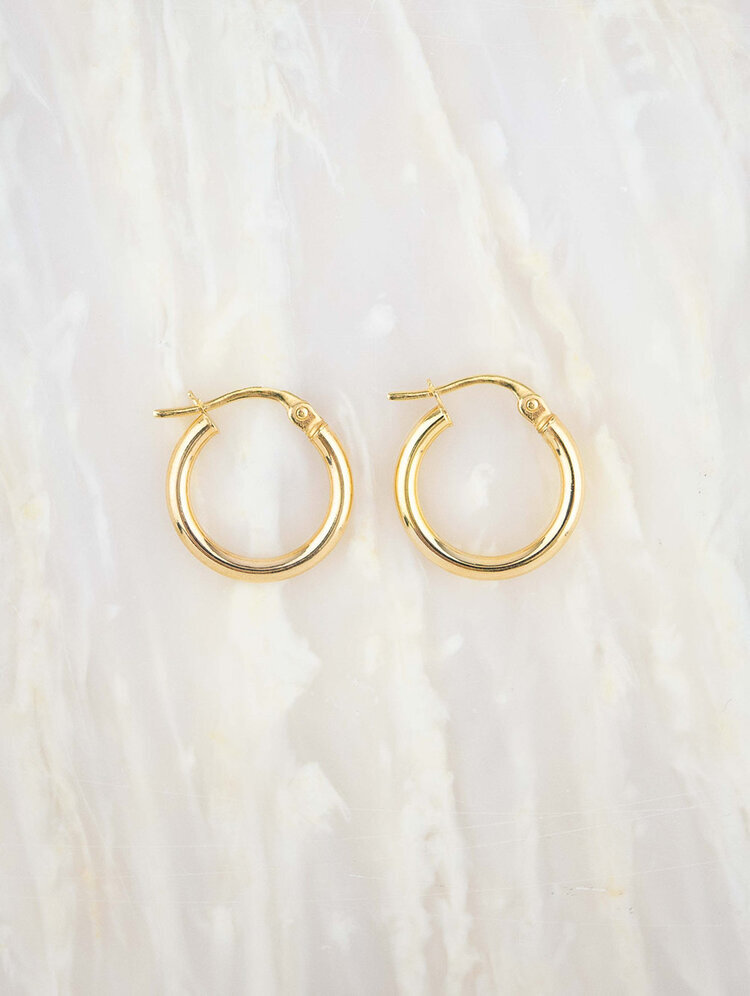 Gold Hoops, Catch Ryhs £70