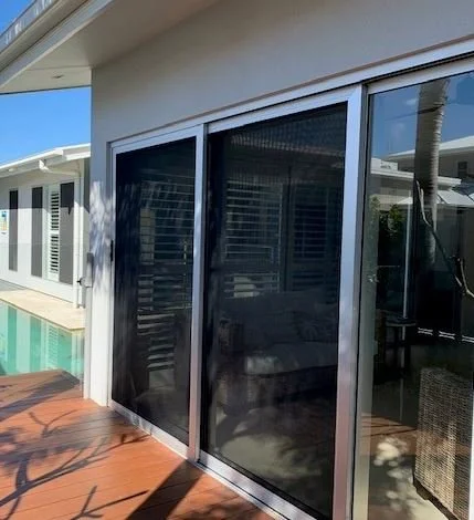 OXX SECUREVIEW sliding stacker.JPG