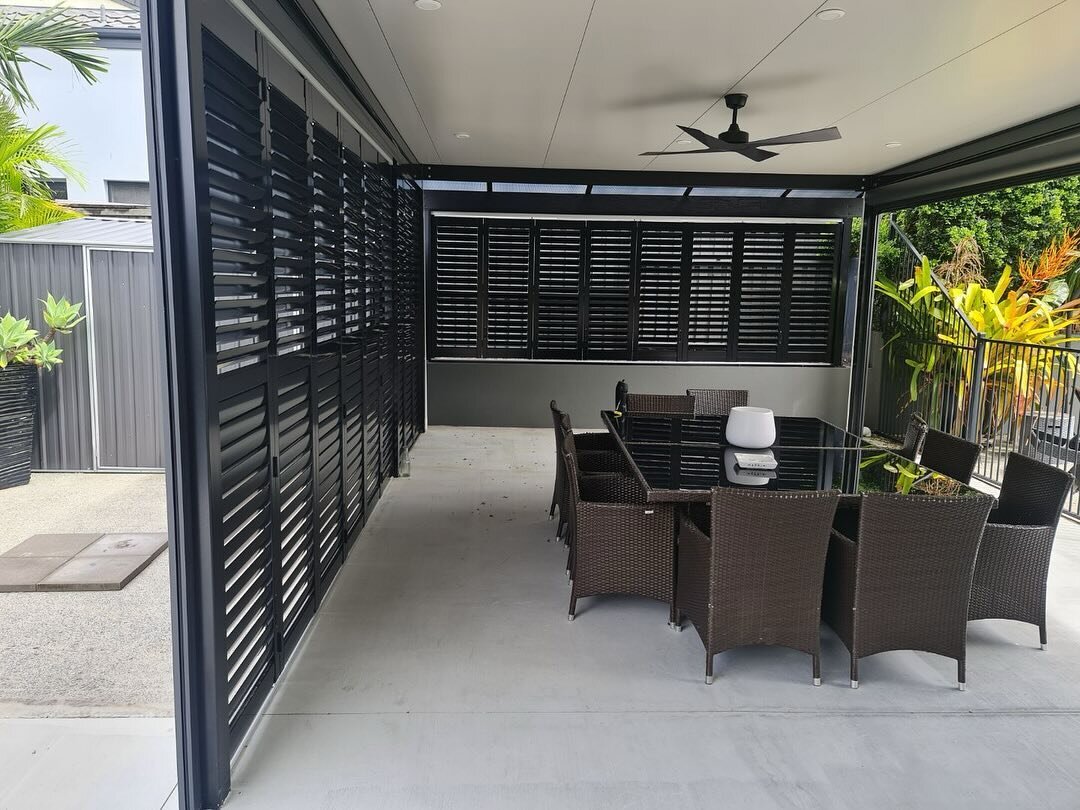 Black Aluminium outdoor Shutters for our friends at @bowjaginteriors 🖤