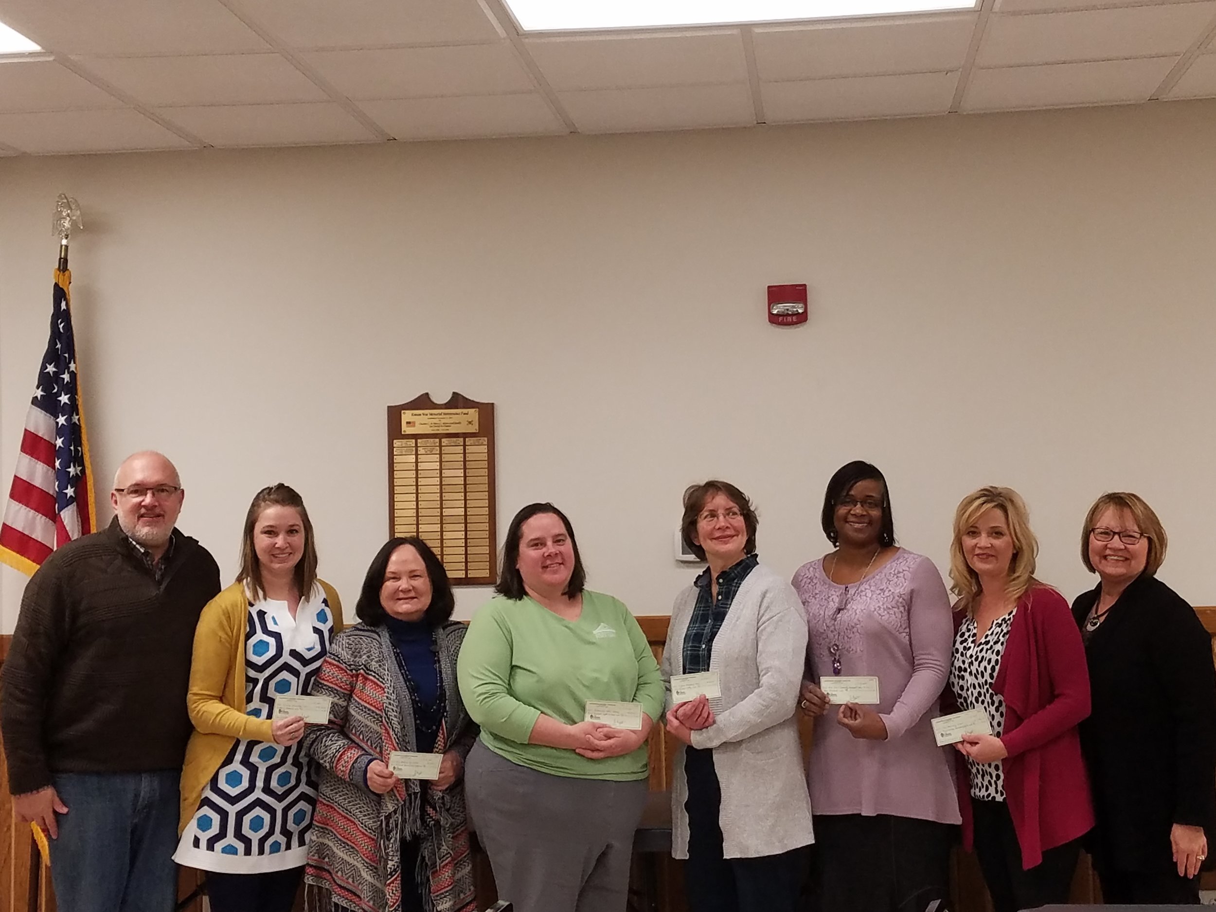 left to right: Jim Herget - Board Member Jacksonville Children's Foundation, Jessi Brown - Lincoln Elementary School, Viki Palomo - Big Brother/Big Sister of West Central IL, Cindy Boehkle - Jacksonville Public Library, Beth Asama - Virginia Elementary School, Ann Burries - House of Worship, Gigi Patterson - Board Member Jacksonville Children's Foundation, and Diane Ryals - Board Members Jacksonville Children's Foundation