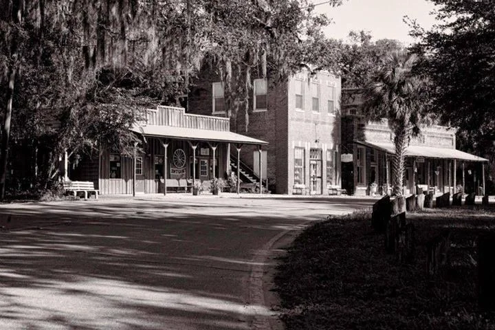 707a75a2daf4247e33b4f05fa95b7729--old-florida-nerdy.jpg