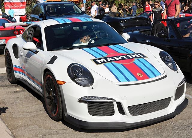 🍸
#Porsche #GT3RS #Martini