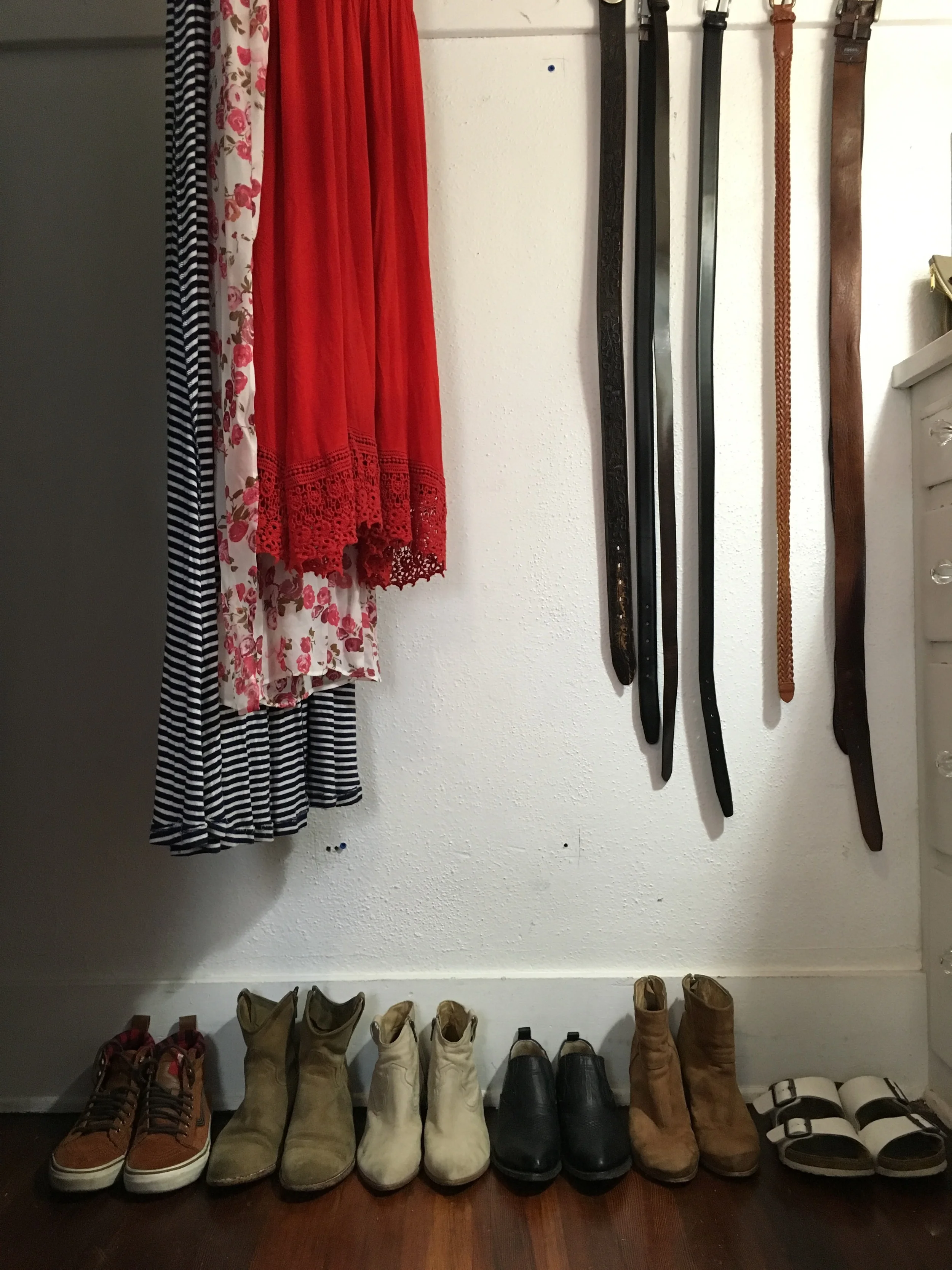 closet_02.jpg