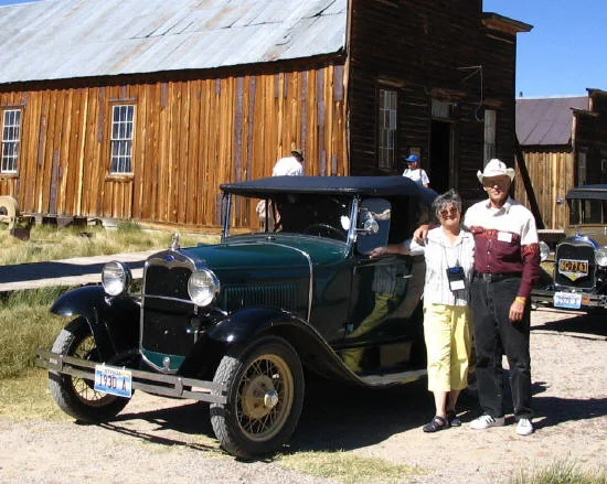 Bob & Patti Meneely -- 1930 Roadster