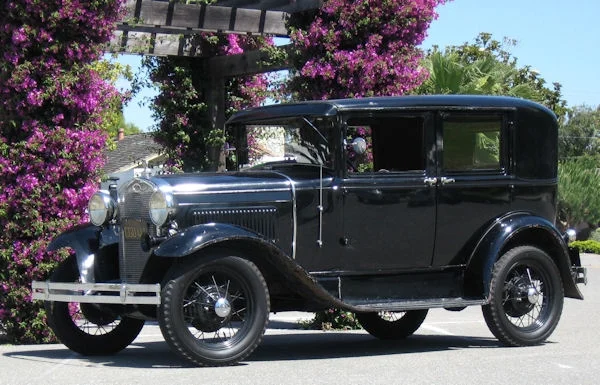 Robert & Mary Lewis -- 1930 Fordor Sedan 170-B