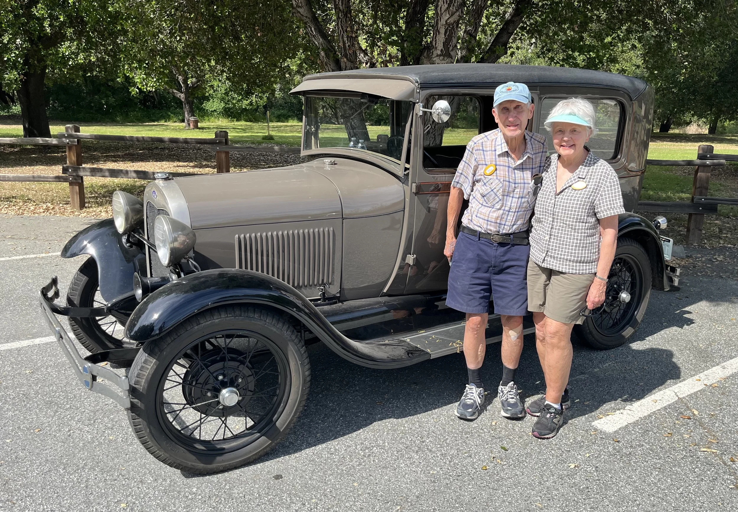   Chris and Jessie Holombo — 1929 Tudor  
