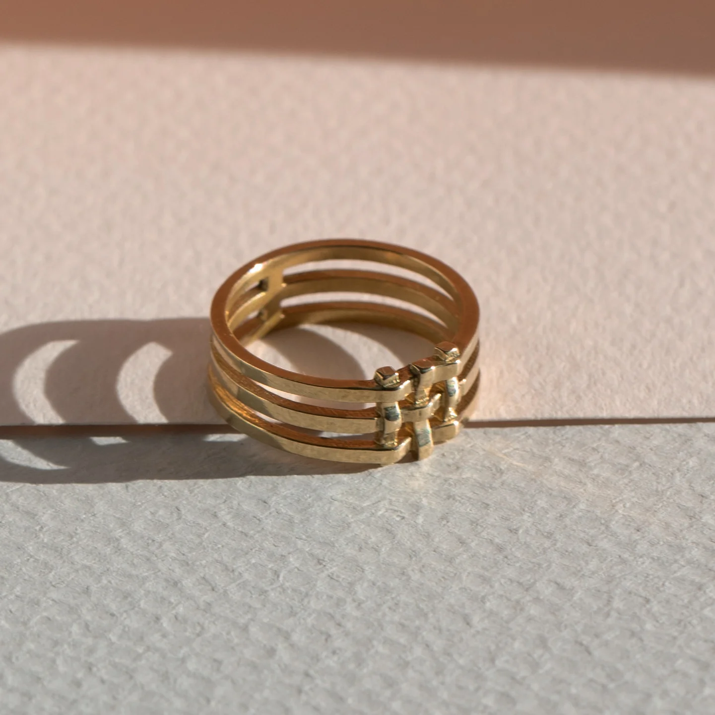 web_ring_crosshatch_02.jpg