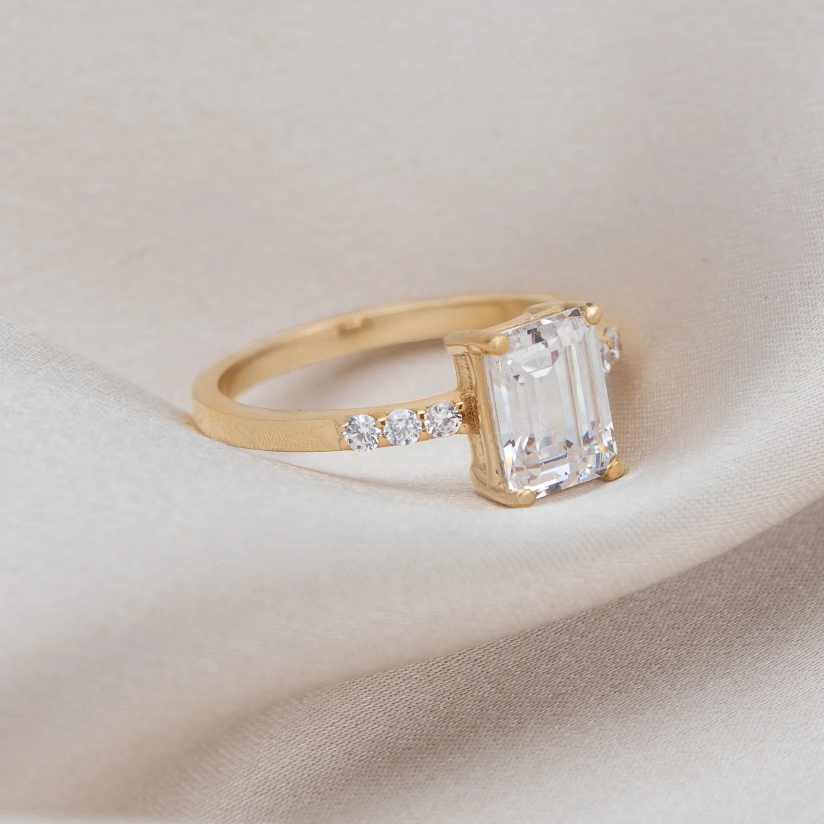 diamondgold2.jpg