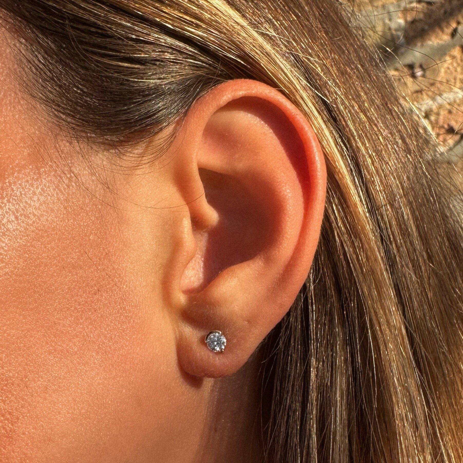 E1C16D45-1F7B-4C4F-BE54-6A93810FBE7E