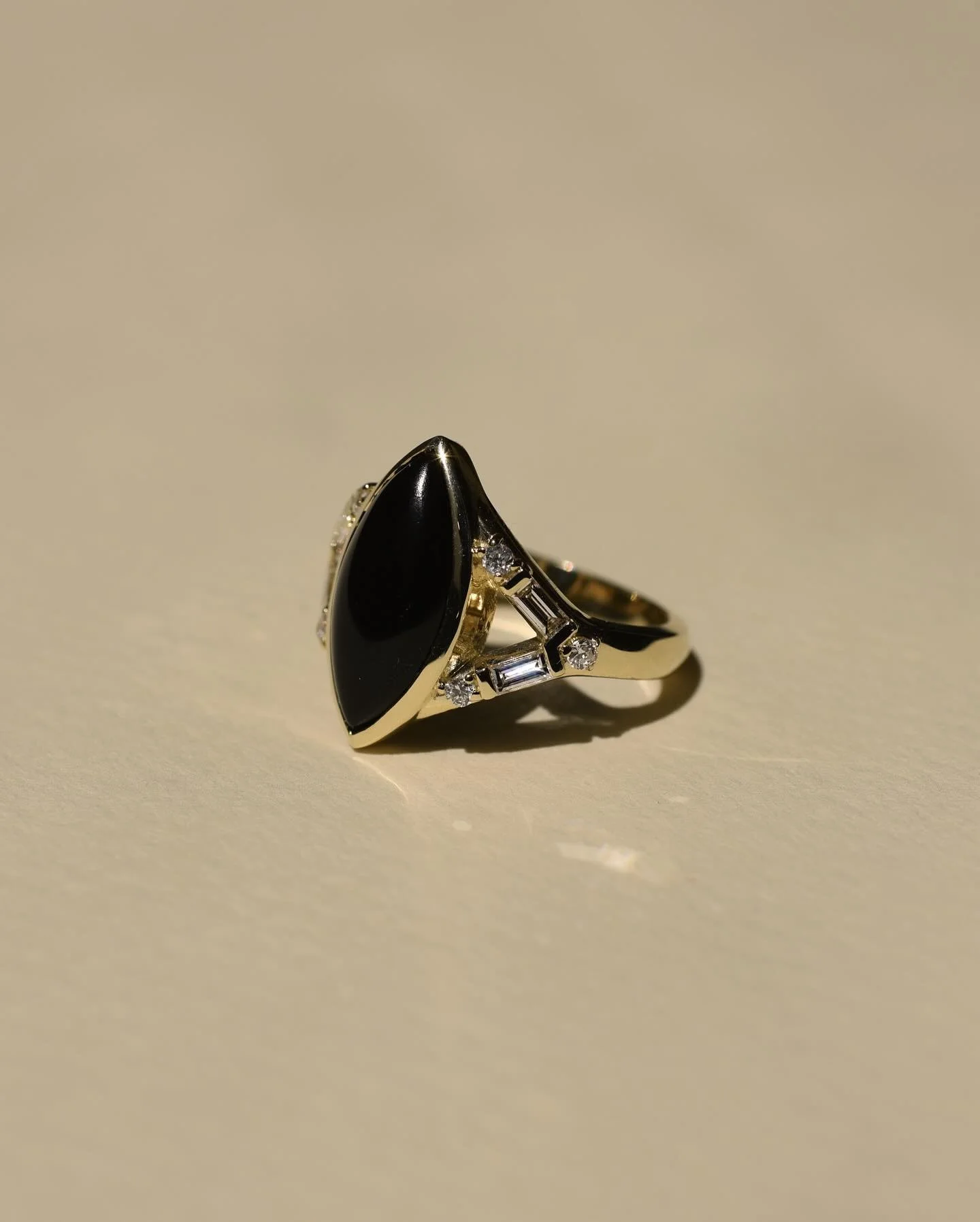 Onyx Cabochon and Diamonds for Sally ✨✨✨