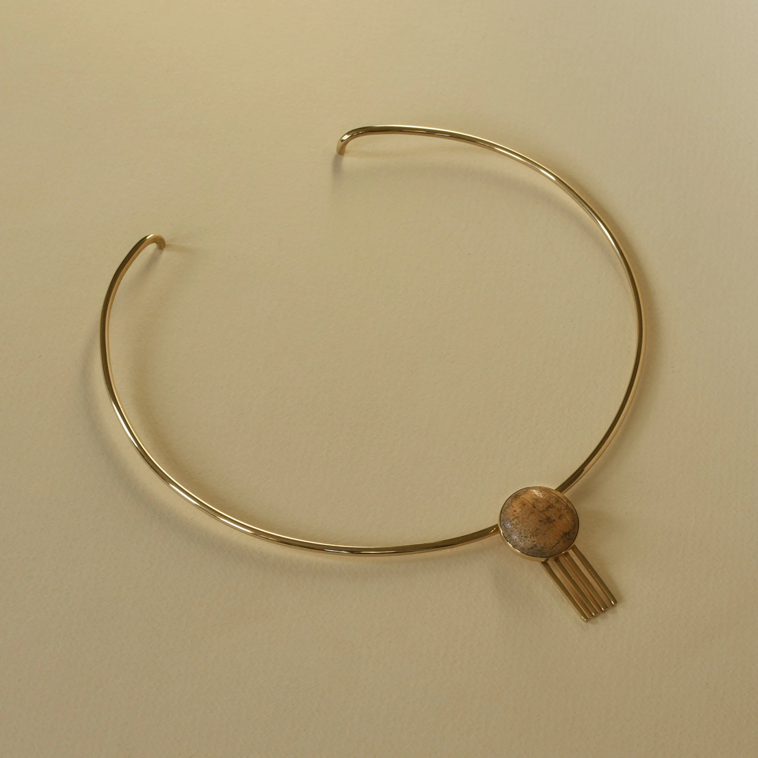 jasper_collar2.jpg