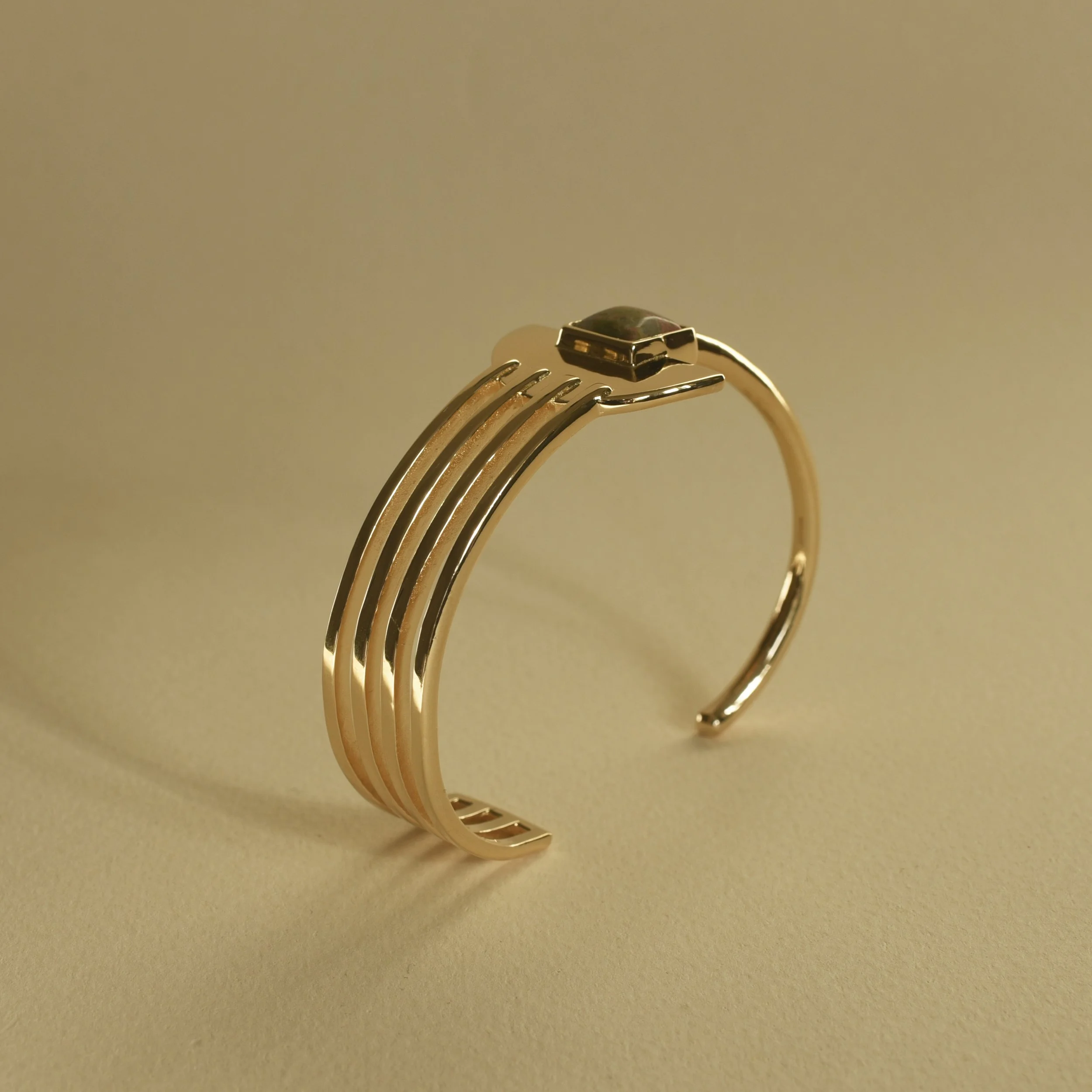 deco_cuff_sample.jpg