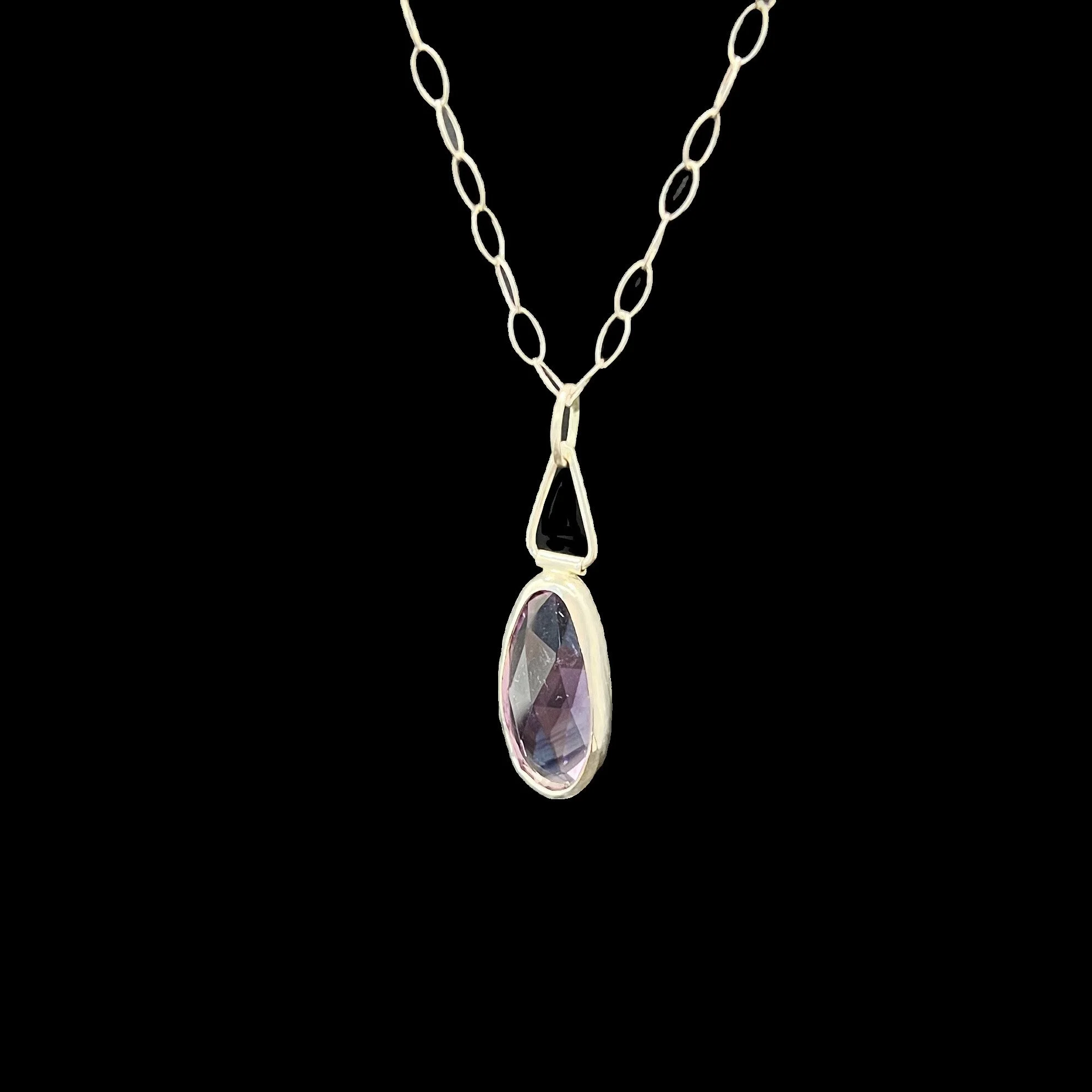 Dreamy Amethyst Pendant Necklace