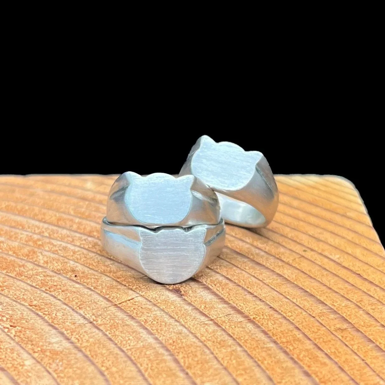 Cat Shaped Signet Ring