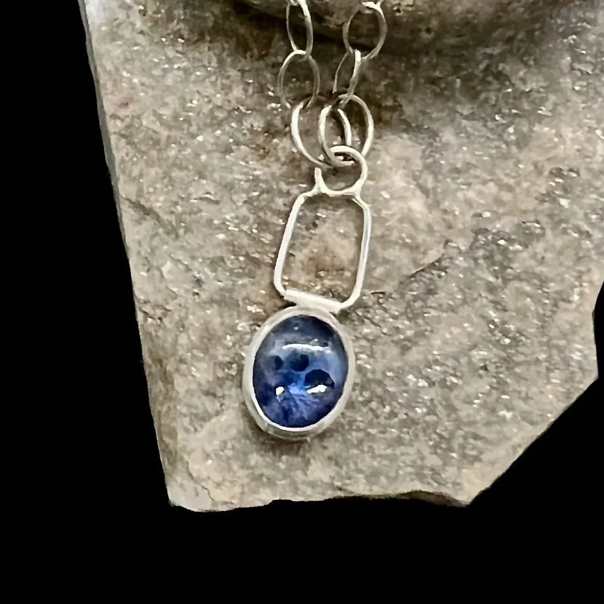 Lustrous Tanzanite Cabochon Necklace