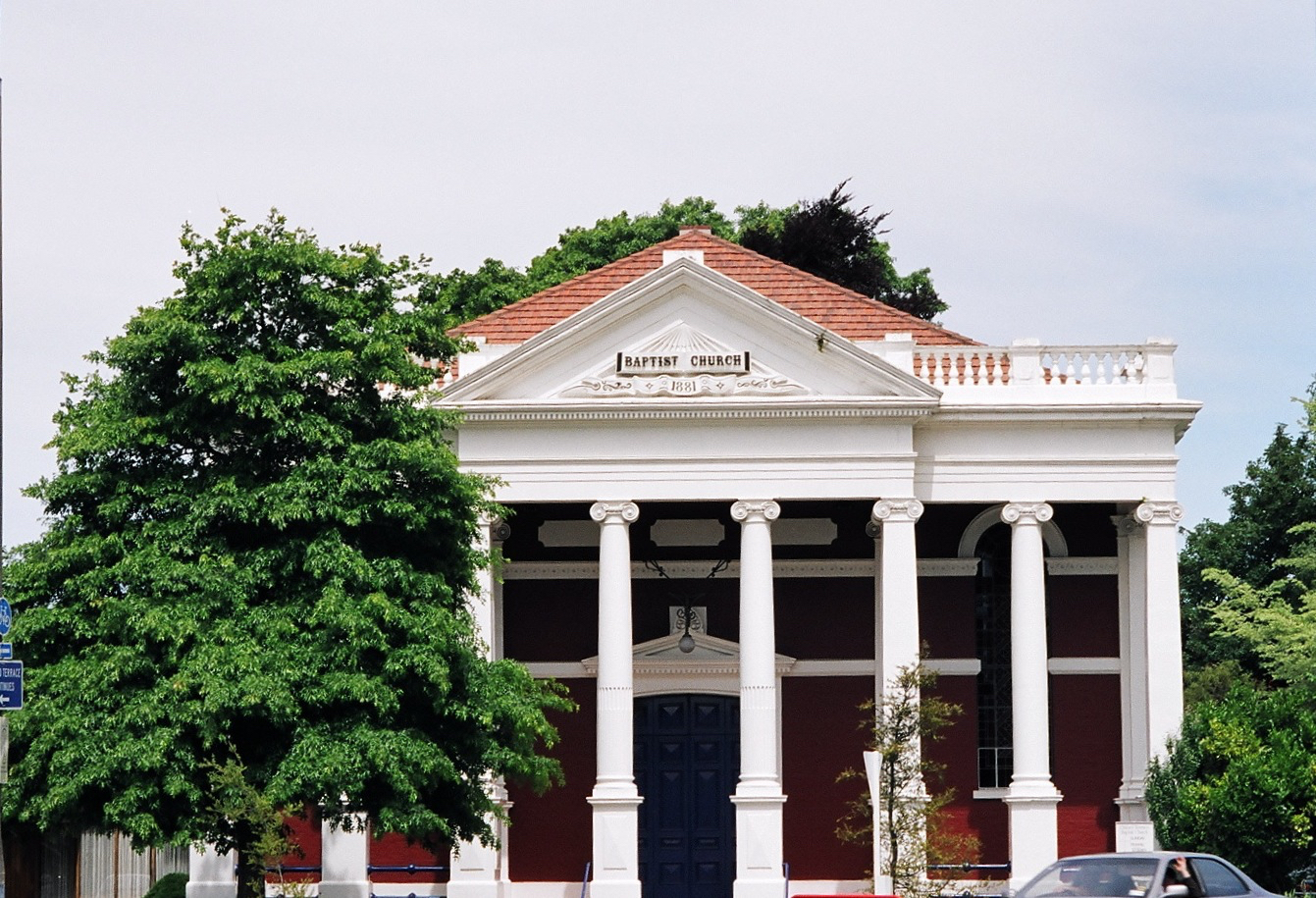 Pre-earthquake Church building (Photo - Heather Cuthill, March 2008)
