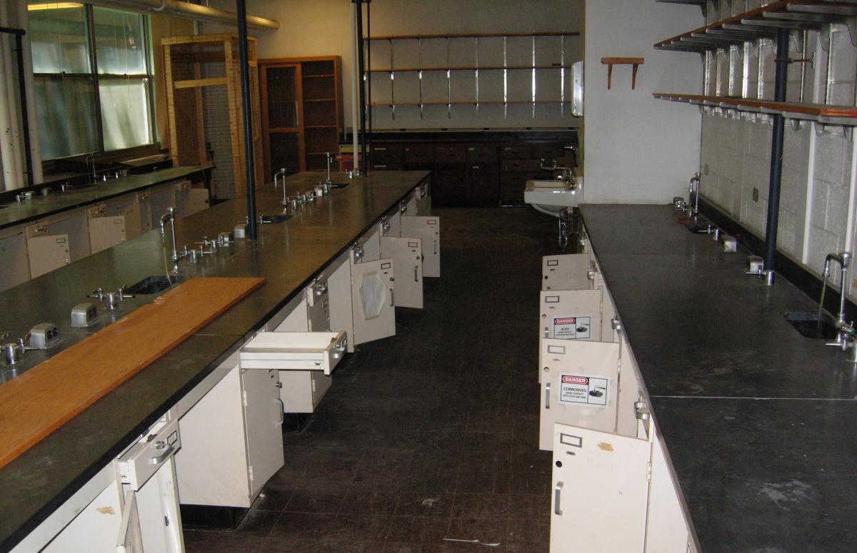 Decommissioned Laboratory. Image: University of Vermont.