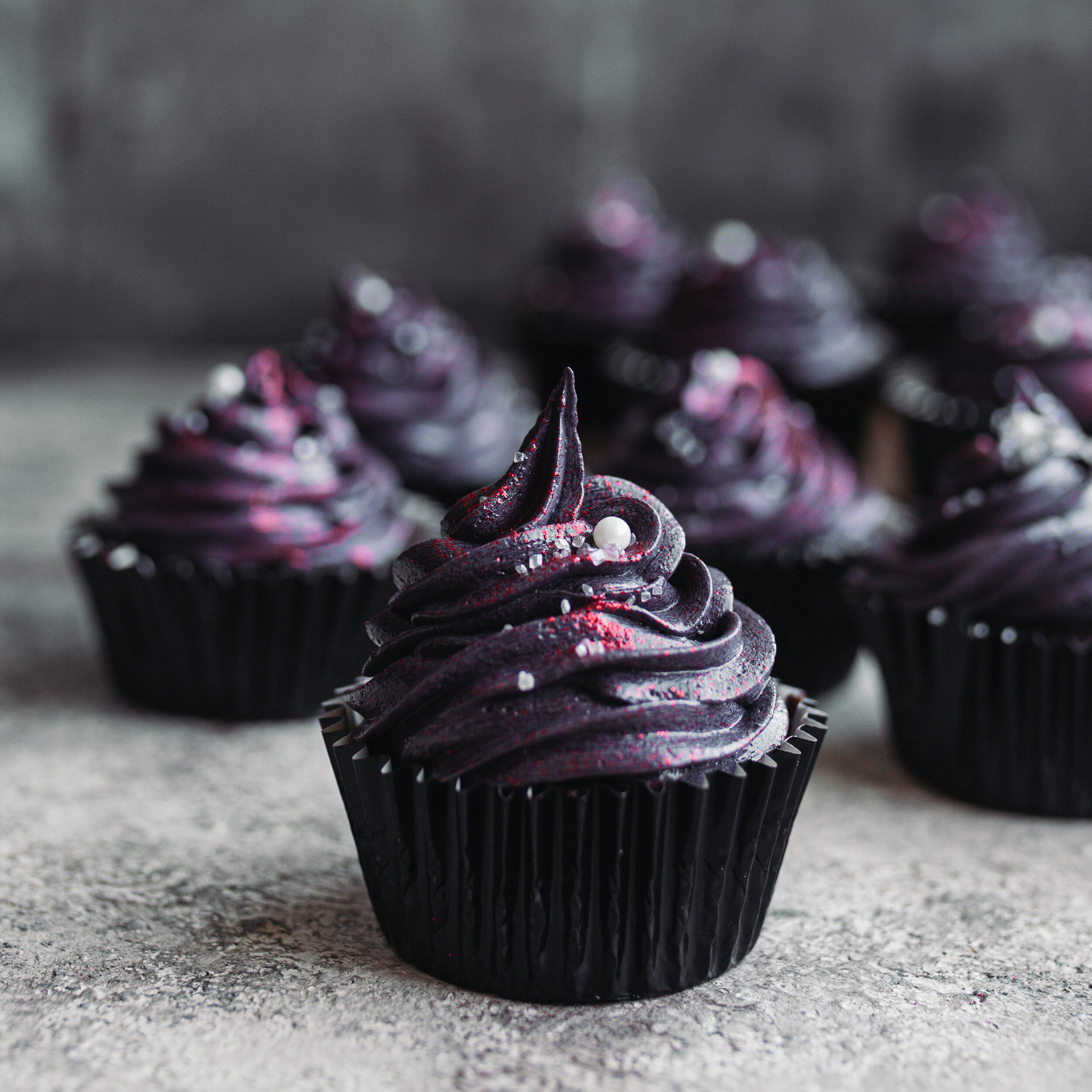 Dark Magic Cupcakes with Satori Chocolate and Mulled Wine — Sous Weed