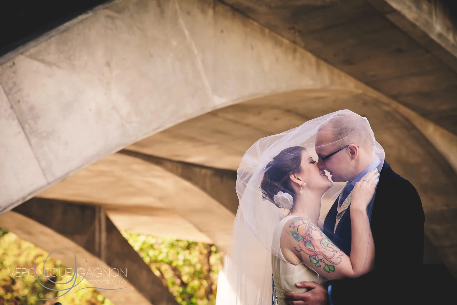 A beautiful Spring Wedding in Victoria BC . Happy Anniversary Tyne & Avro! 