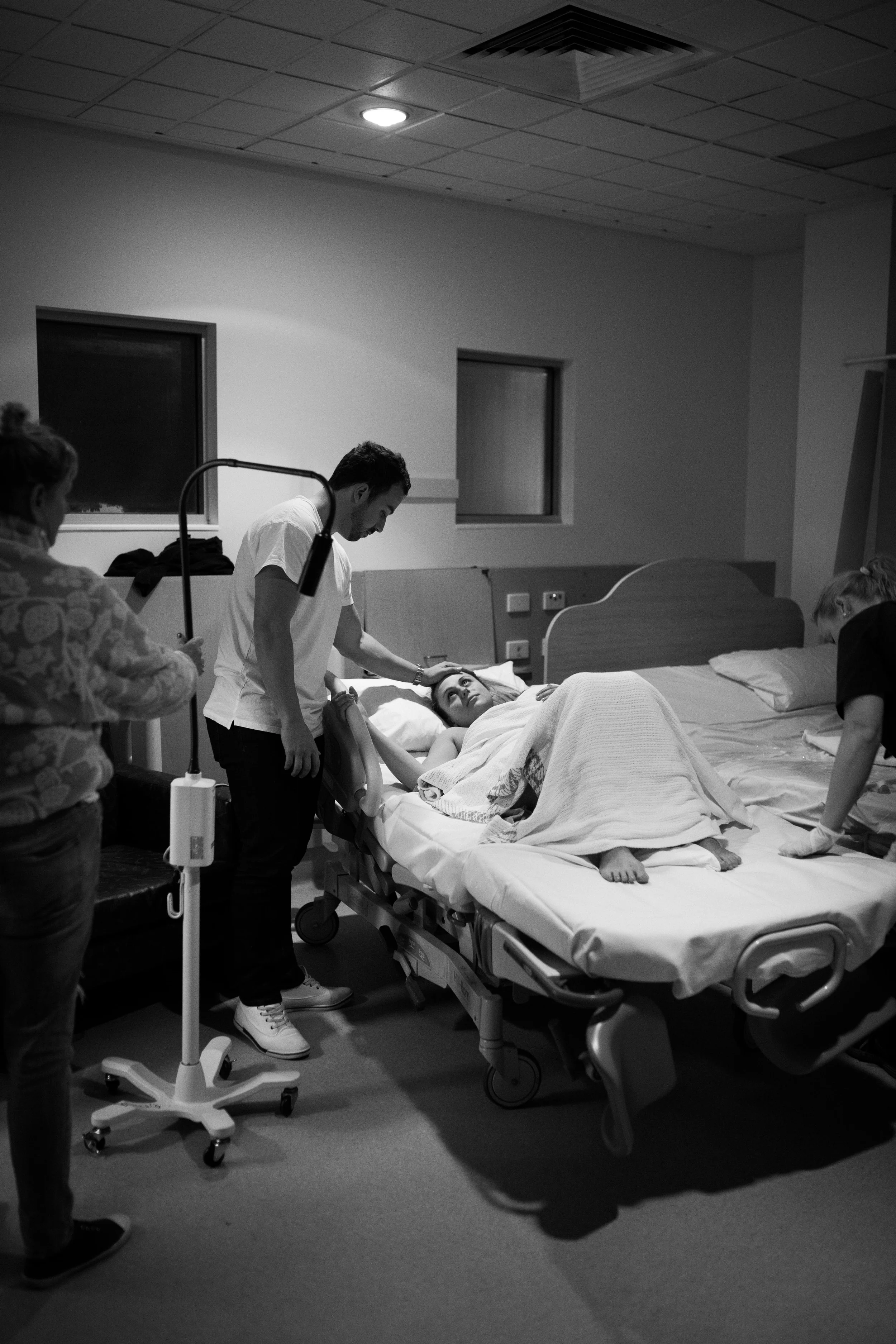 THEFIRSTHELLO - BIRTH PHOTOGRAPHY-44.jpg