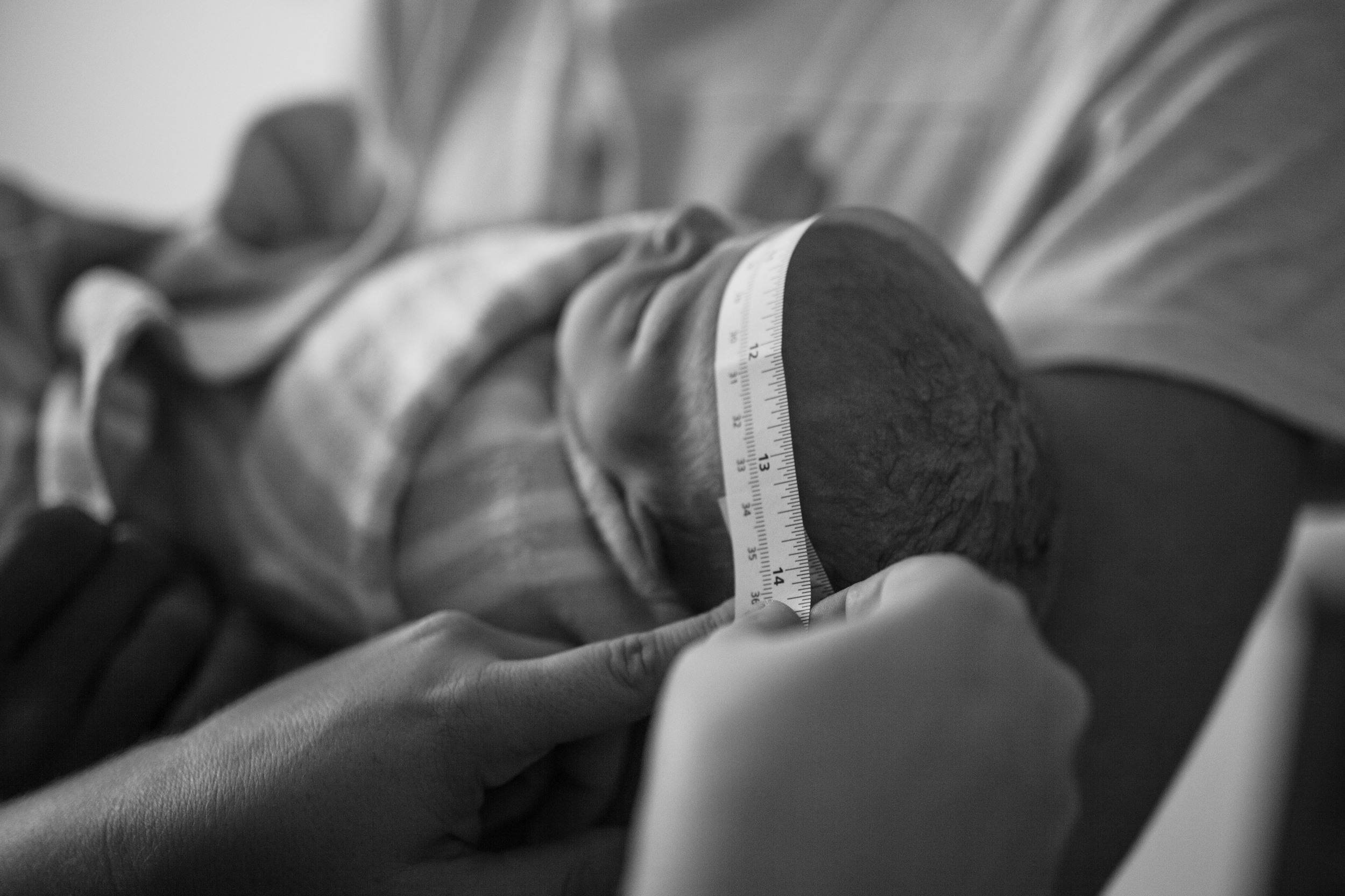 THEFIRSTHELLO - birth photography-9.jpg