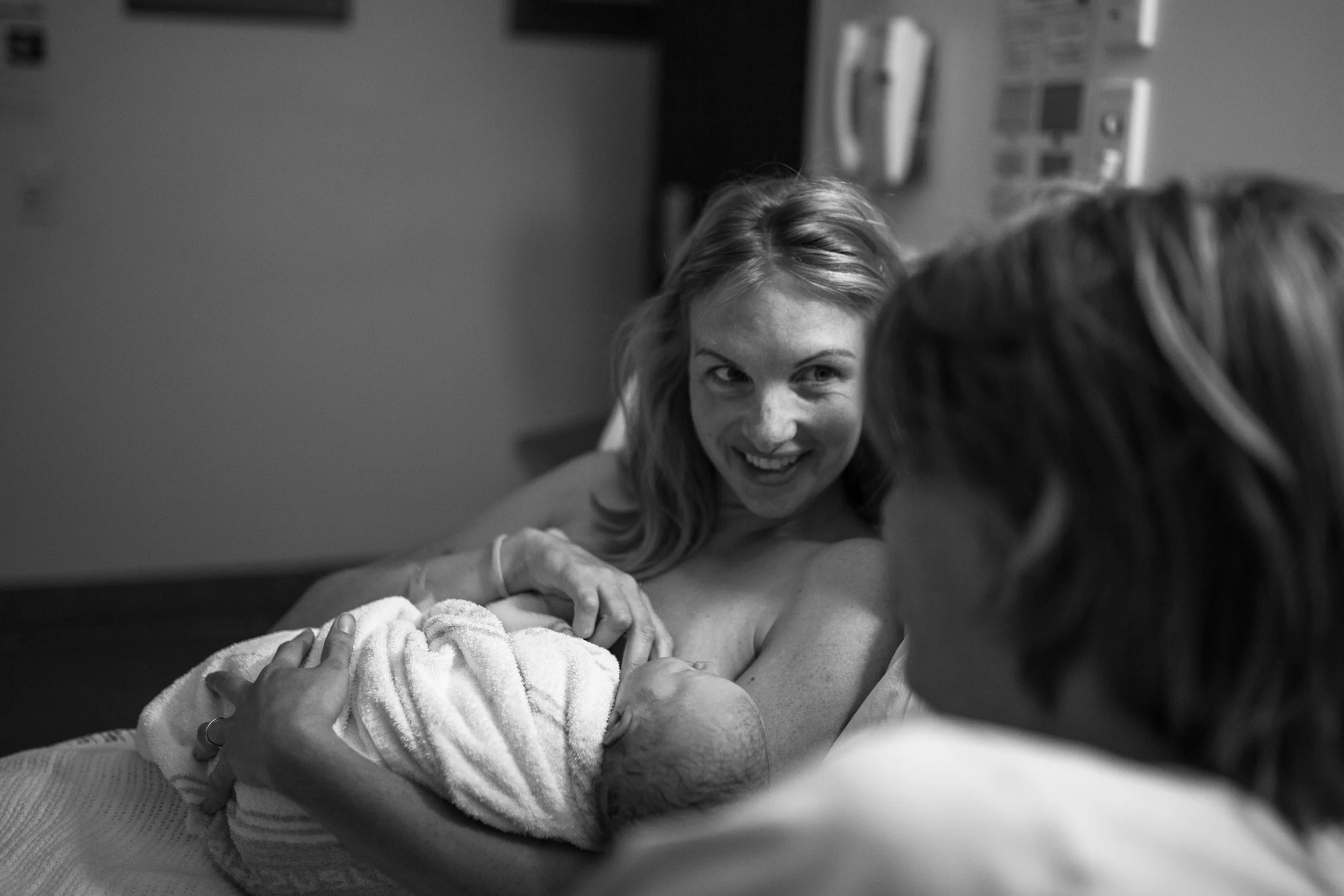 THEFIRSTHELLO - birth photography-95.jpg