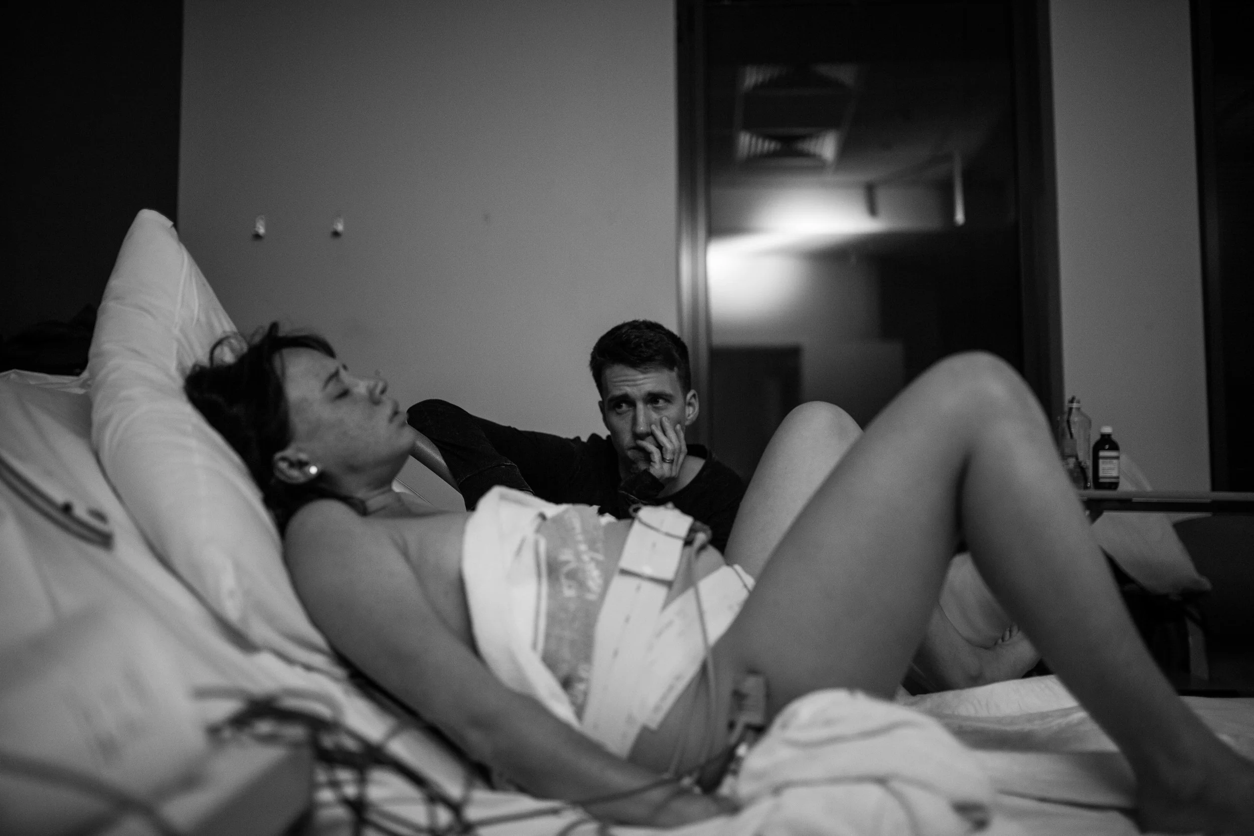 THE FIRST HELLO - birth photography-78.jpg