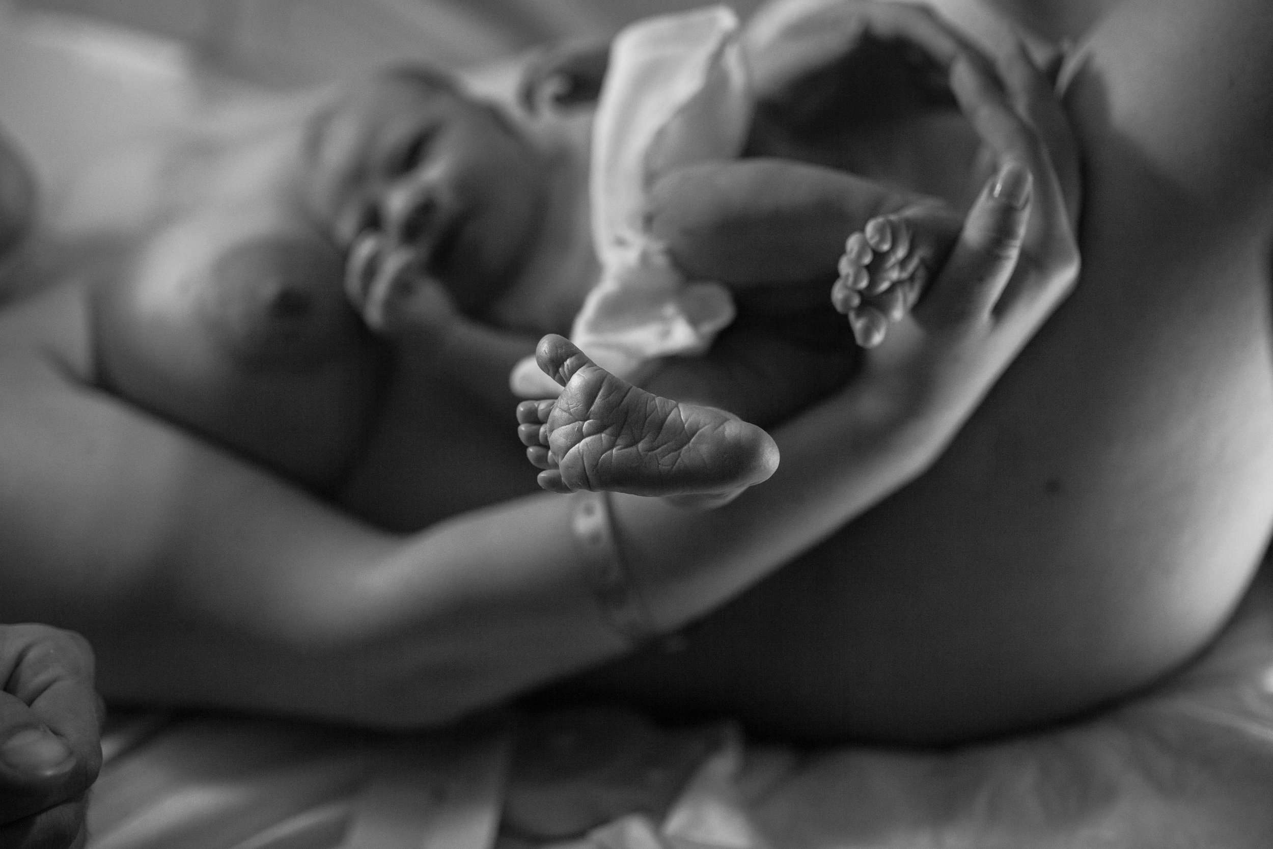 THEFIRSTHELLO - birth photography-3540.jpg