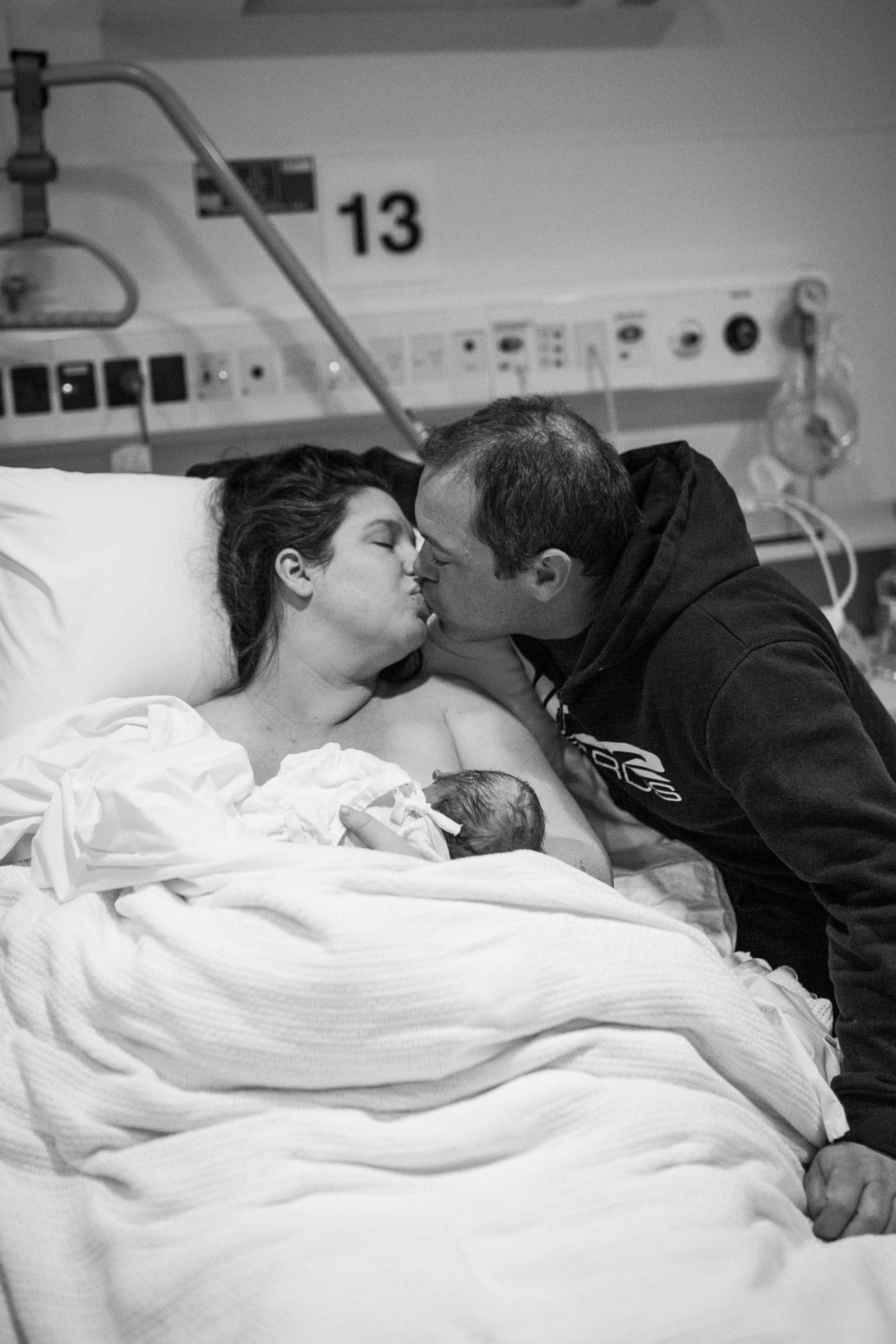 THEFIRSTHELLO - Birth Photography-165.jpg