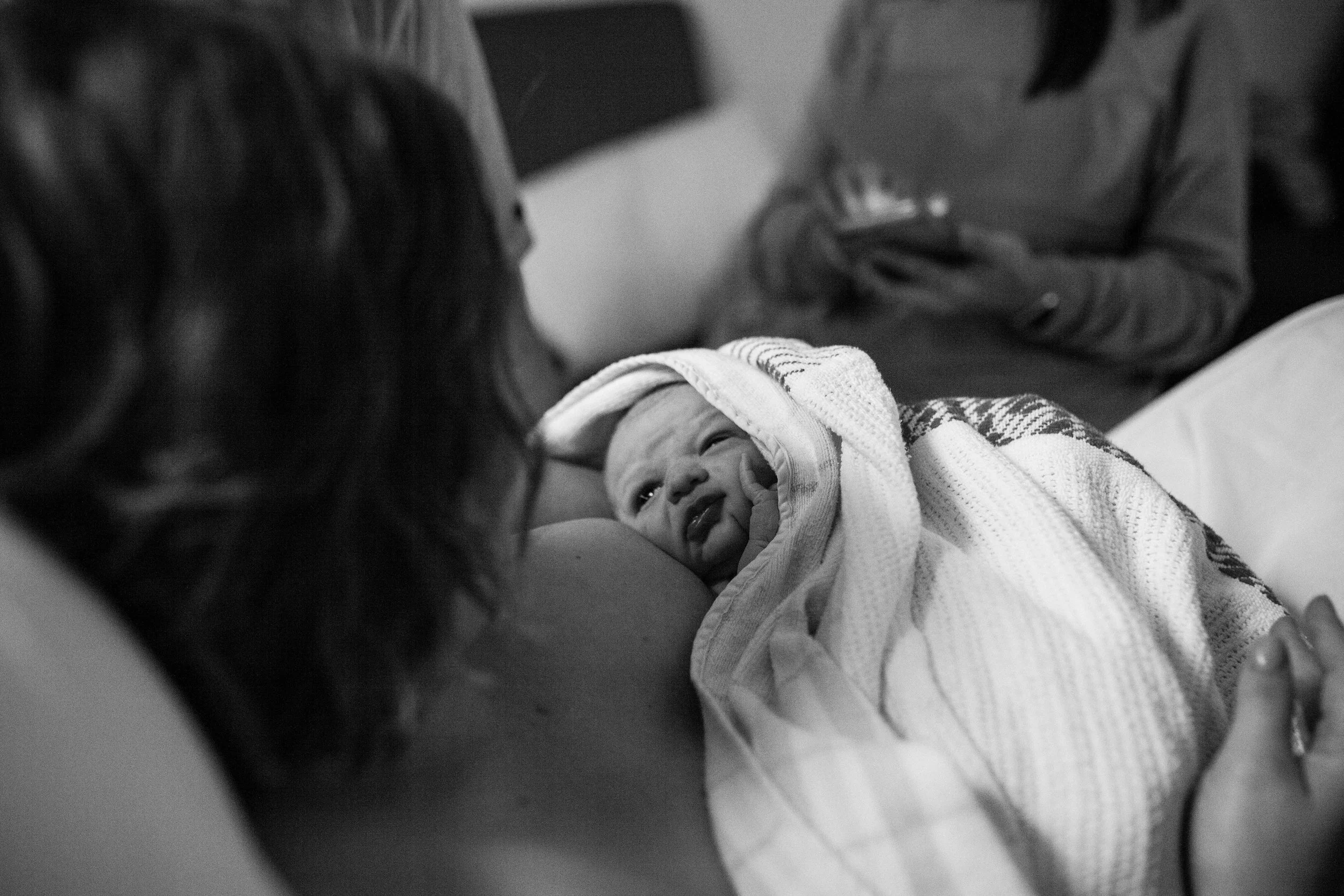 THEFIRSTHELLO - birth photography-115.jpg