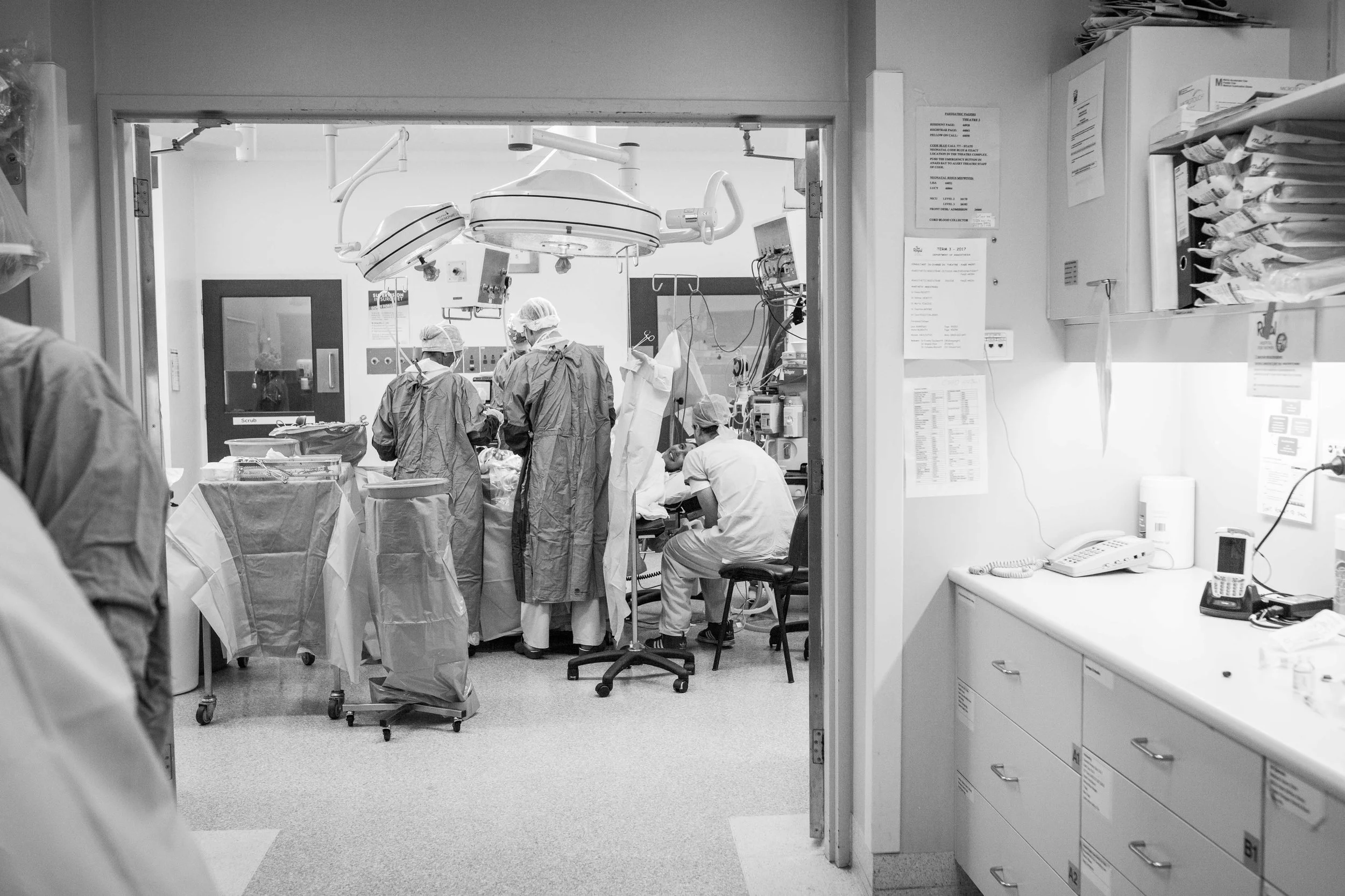 THEFIRSTHELLO - birth photography-84.jpg