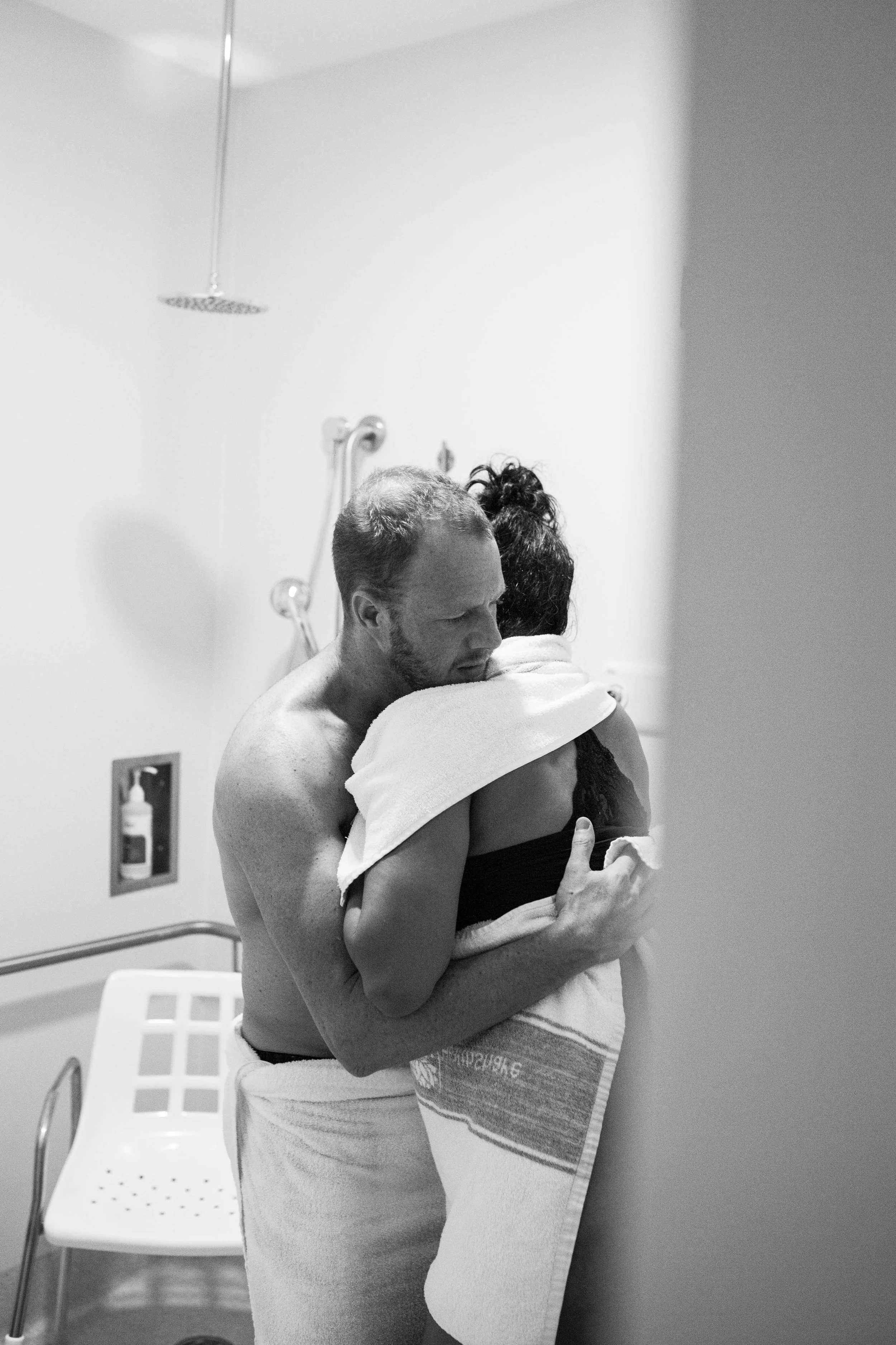 THEFIRSTHELLO - birth photography-89.jpg