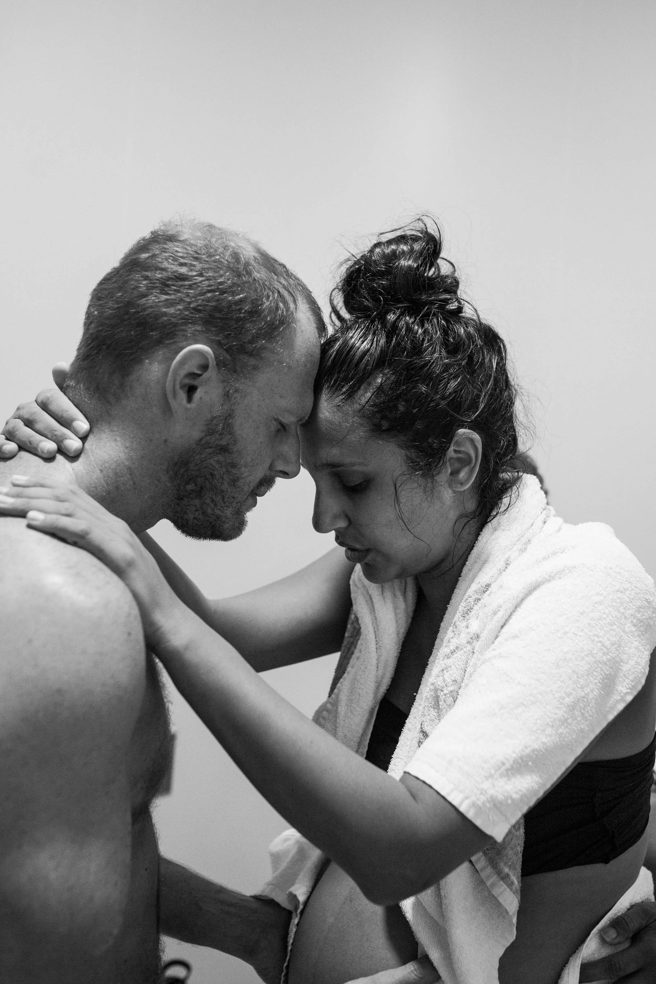 THEFIRSTHELLO - birth photography-100.jpg