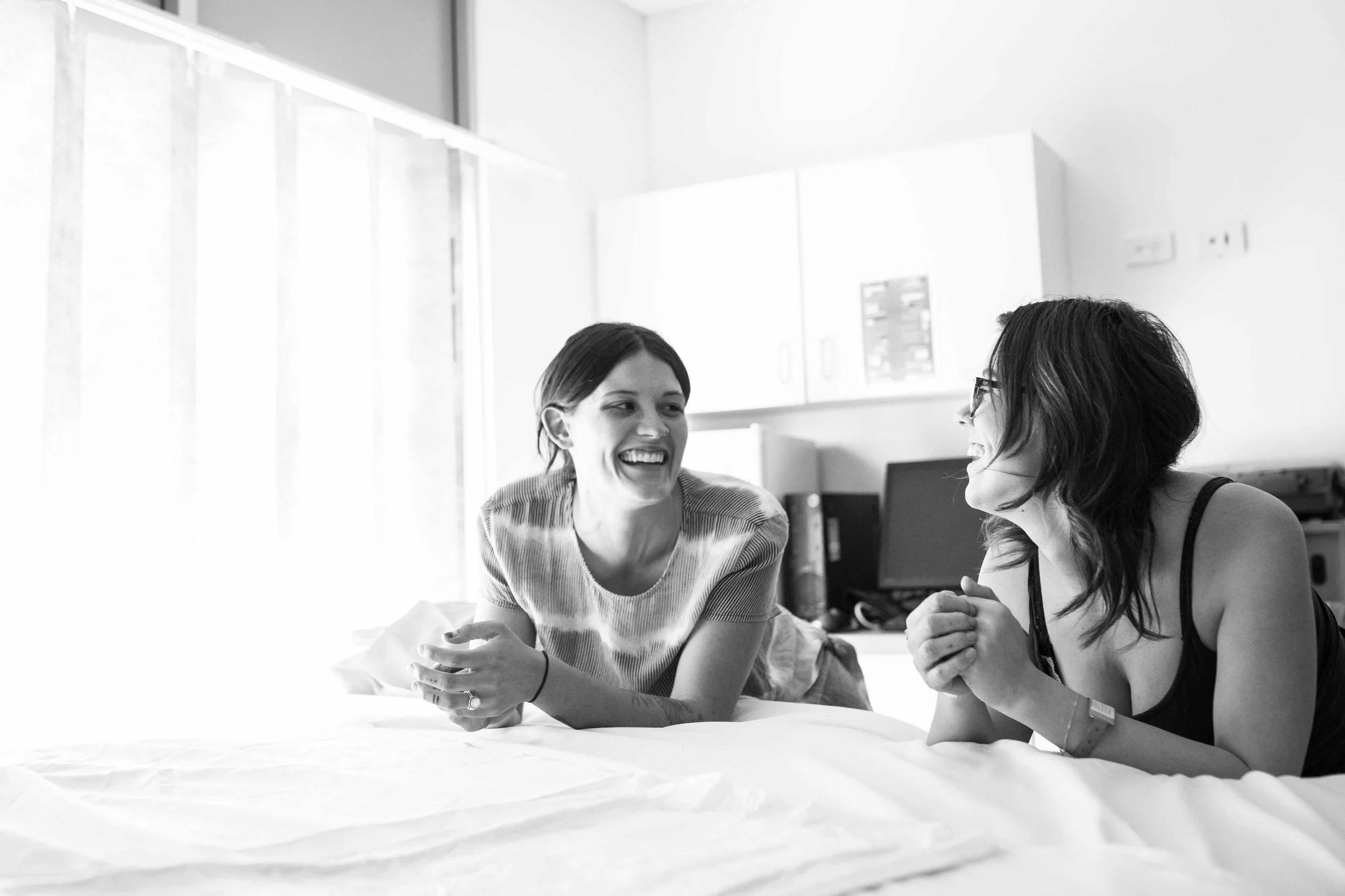 THEFIRSTHELLO - birth photography-21.jpg