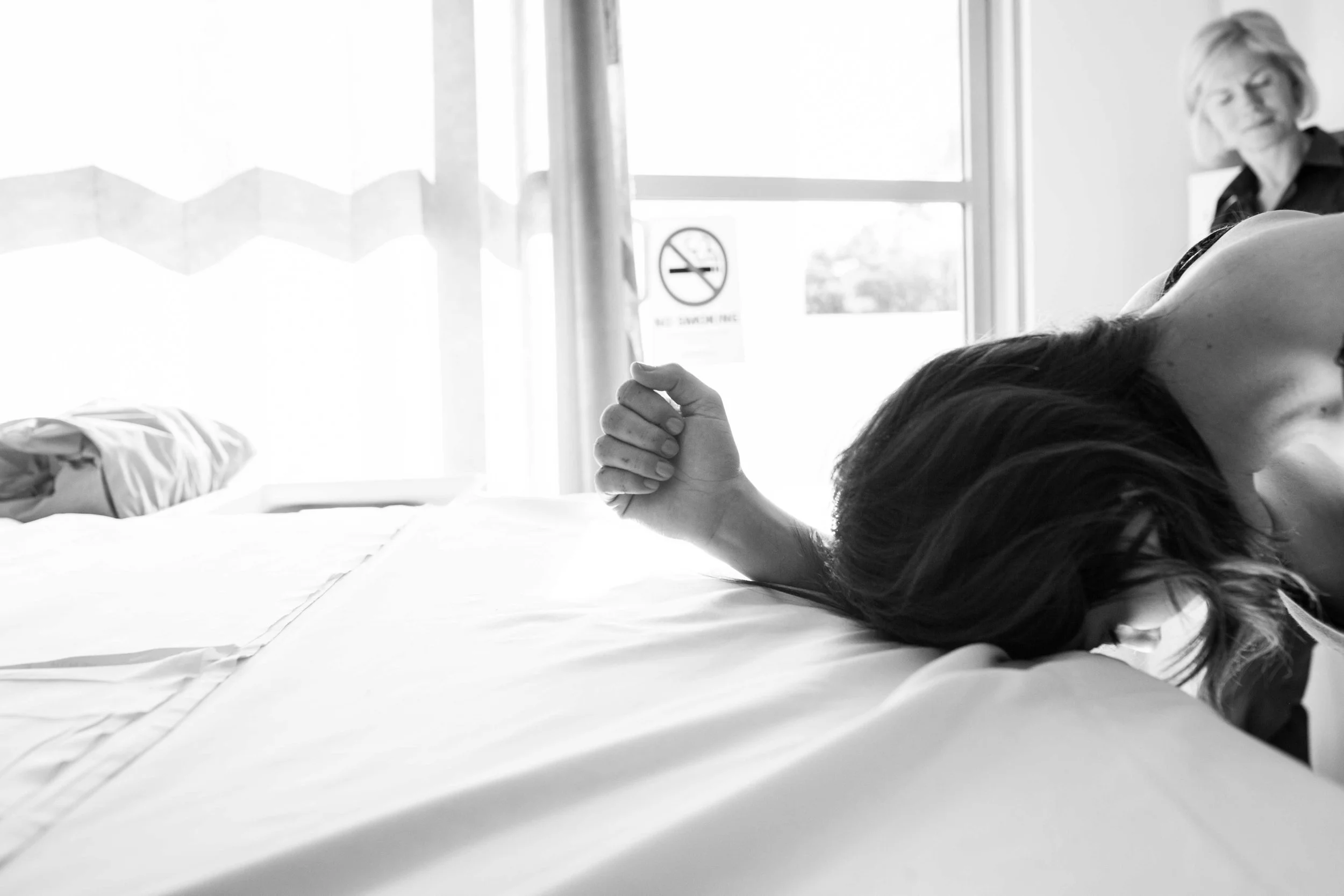 THEFIRSTHELLO - birth photography-48.jpg