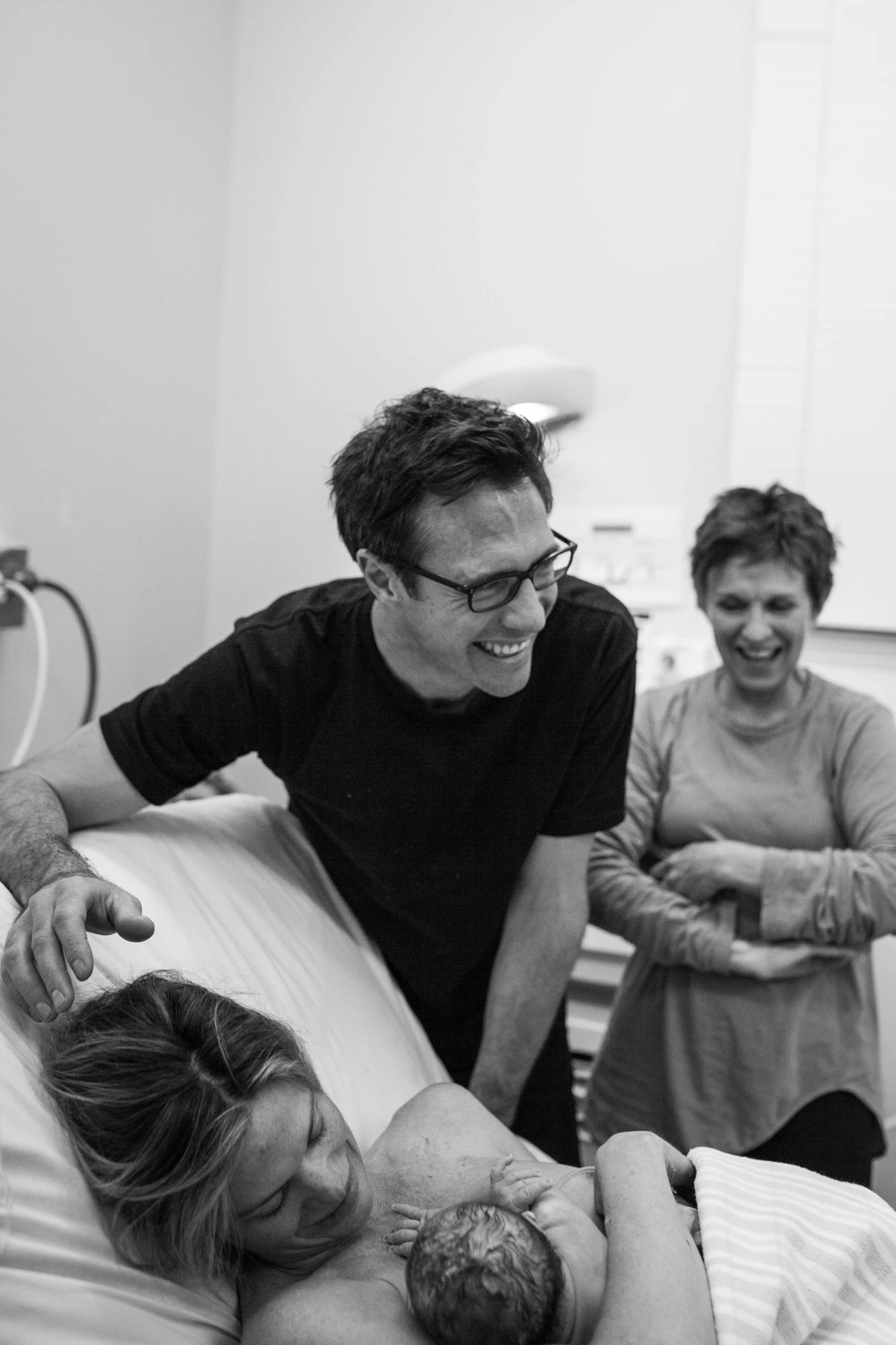 THEFIRSTHELLO - Birth Photography-15.jpg