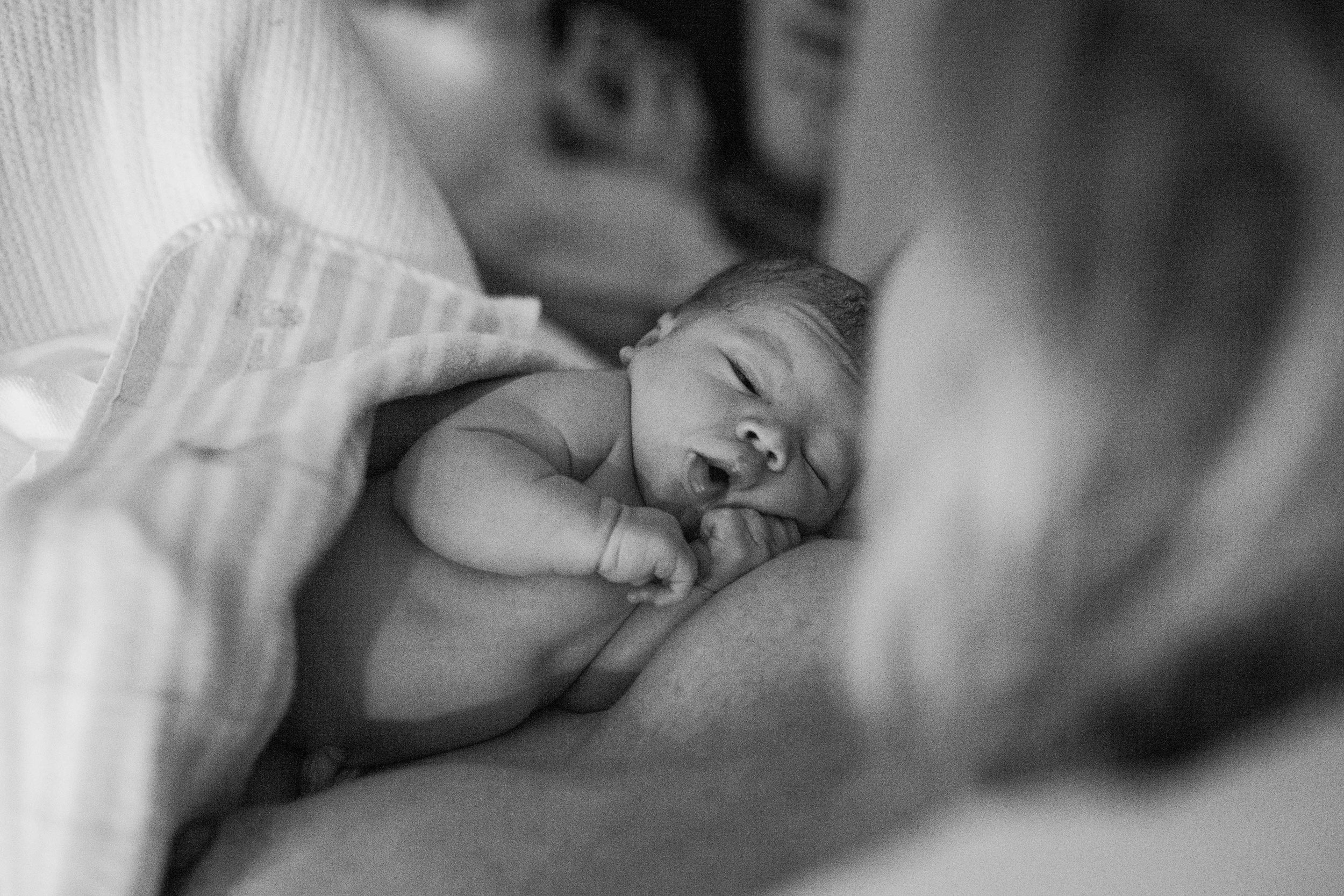 THEFIRSTHELLO - Birth Photography-96.jpg