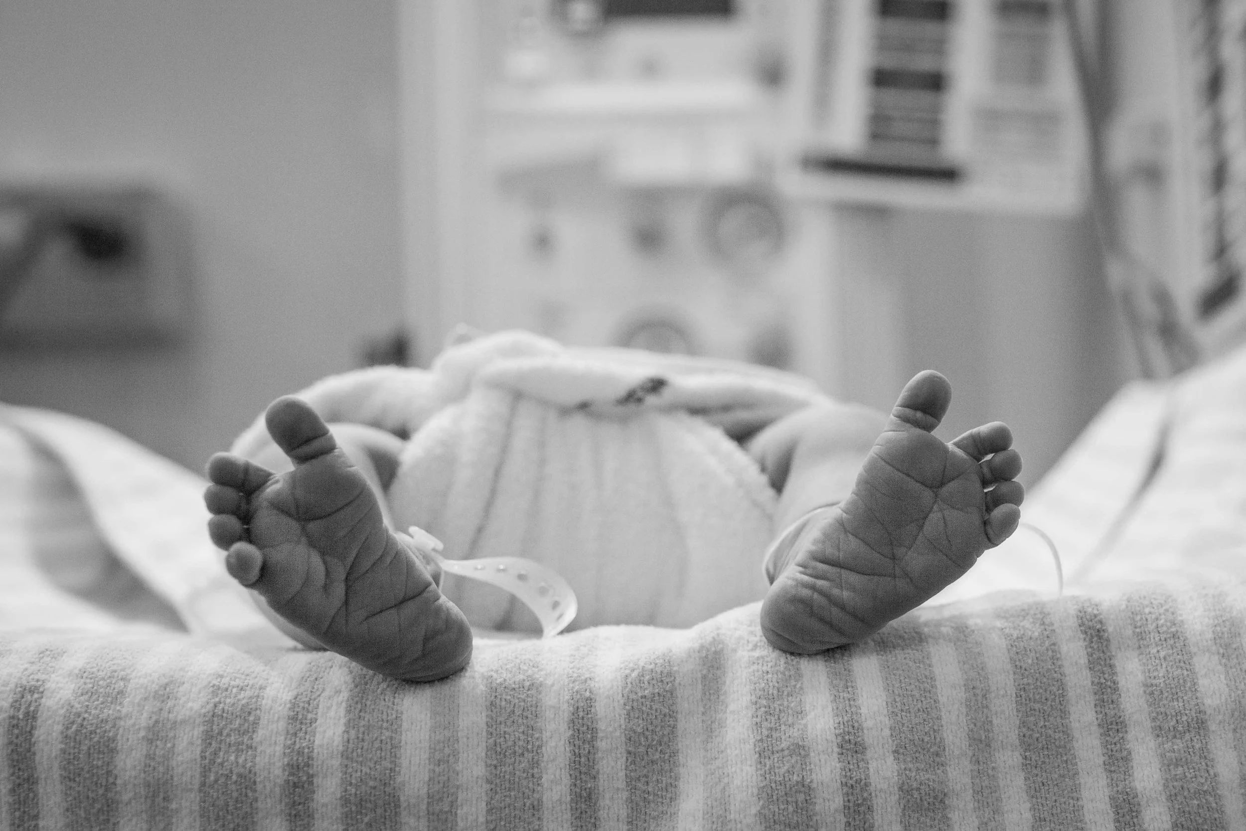 THEFIRSTHELLO - Birth Photography-134.jpg
