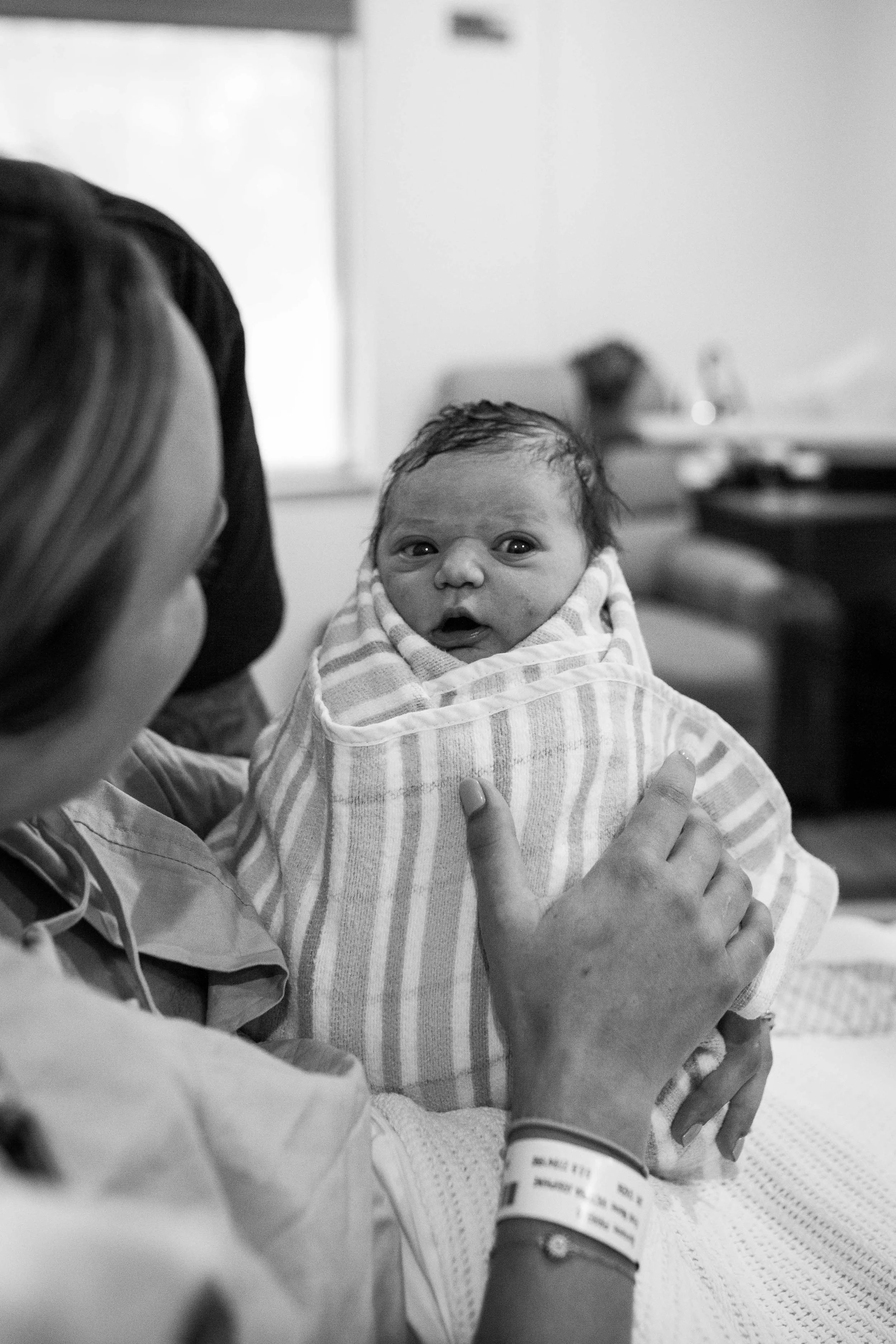 THE FIRST HELLO - birth photography-191.jpg