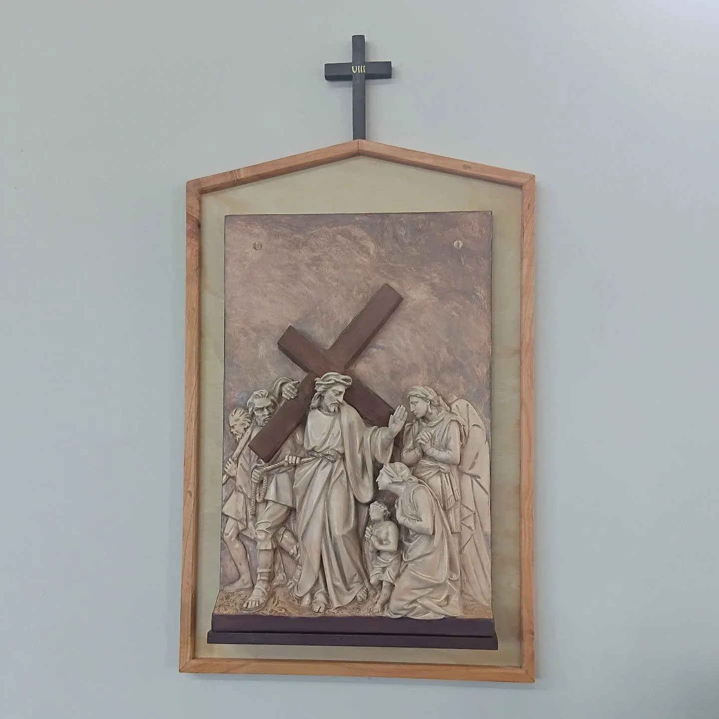 One of the 14 Stations of the cross we recently installed at Our lady of Lourdes Catholic Church Glen Eden. All 14 stations were reframed and restored at the Studio.

#stationsofthecross #restoration #sacredart