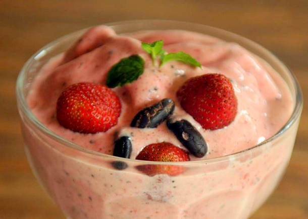 yogurt-v-pulp-art-cafe-bali.png