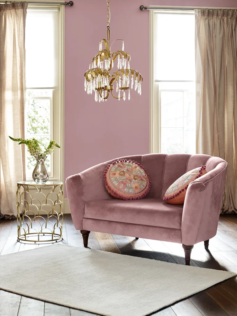 Rothley-Loveseat-001.jpg