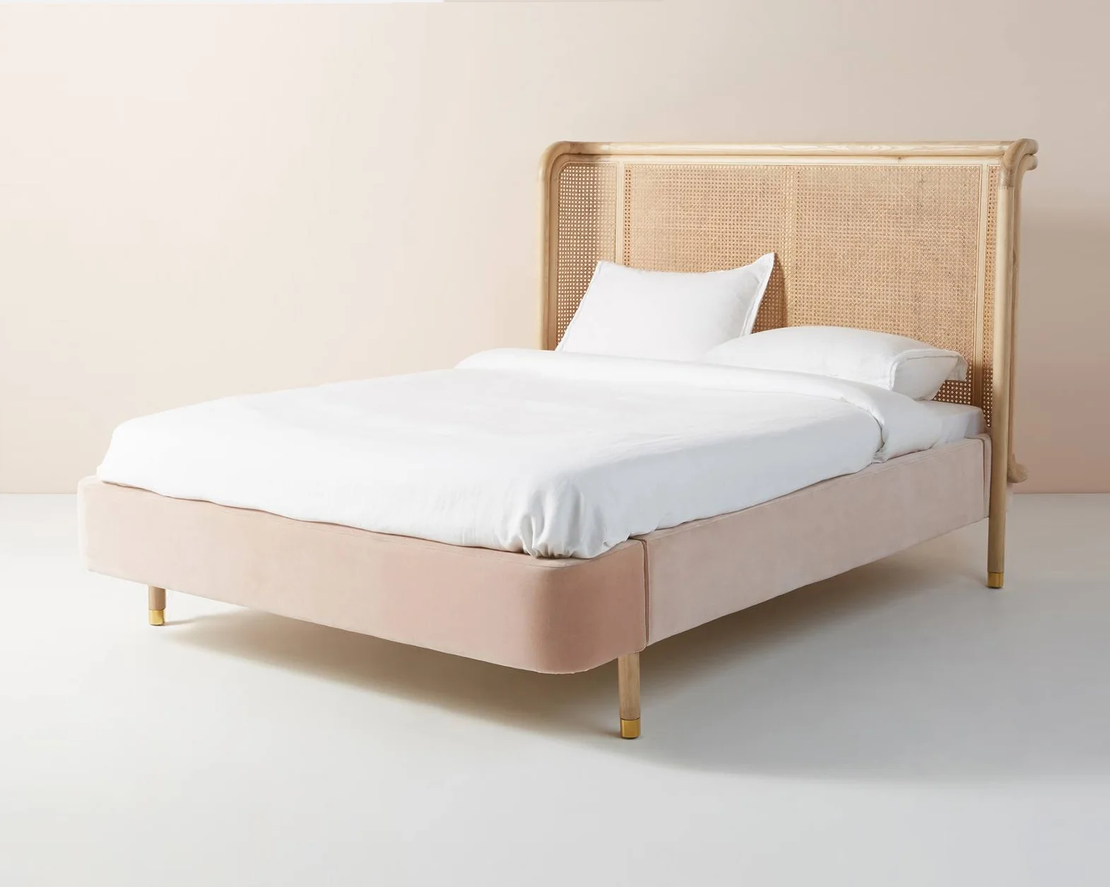 adam daghorn anthropologie fa19 026.jpg