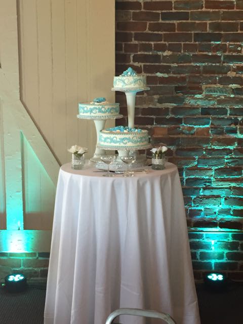 Cake table with up lighting