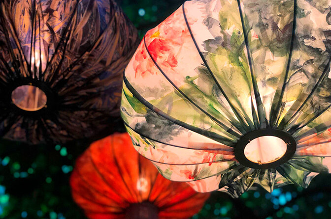 The new Ume Silk Lanterns range has recently been added to Curiousa & Curiousa’s range that allows Esther to go back to her roots exploring fabrics, the printing process and an alternative medium for her lighting designs.