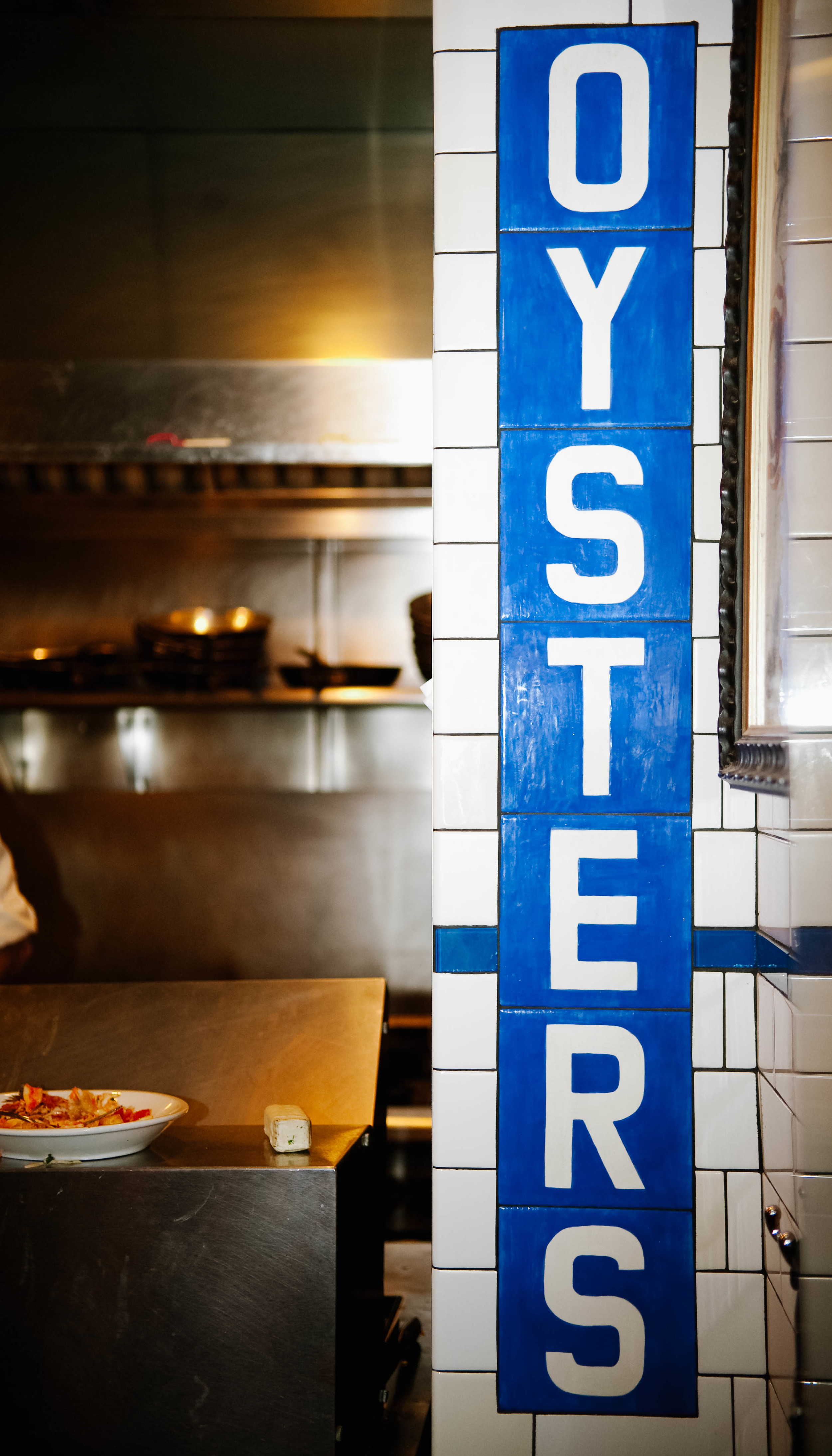 Neptune_Oysters_Boston003.jpg