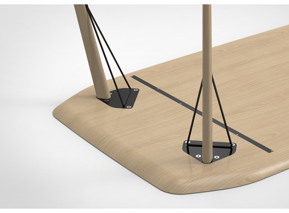 Leg and support detail of the Santiago table inspired by the work of Santiago Calatrava.