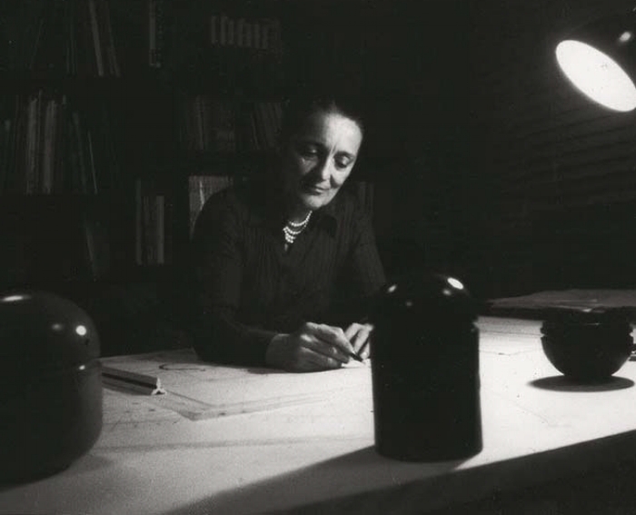 Architect Anna Castelli Ferrieri in 1974, photographed in her Milan studio by Valerio Castelli. Photo courtesy Kartell.