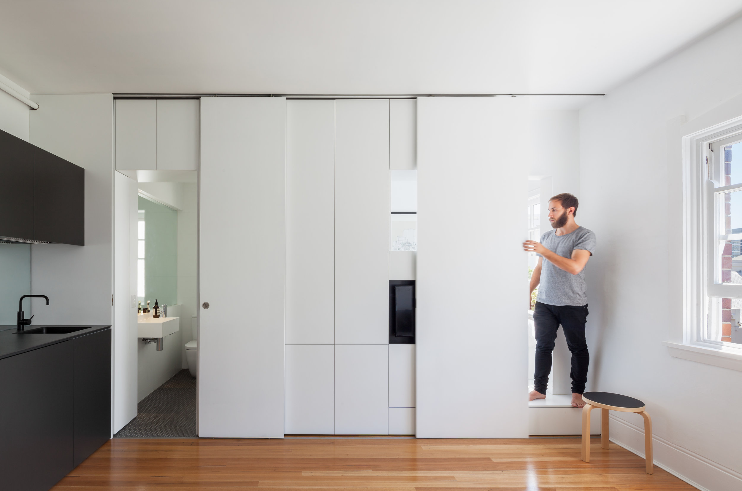 Brad Swartz's 27 square metre Darlinghurst Apartment is a testing ground for living small without the compromise. Photo by Katherine Lu.
